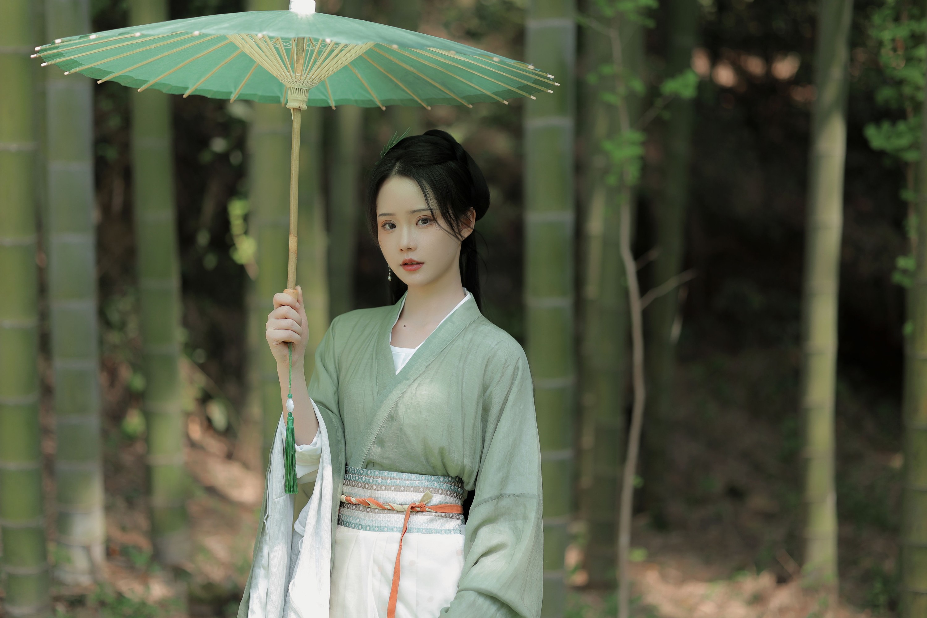 然崽牛奶 – 《青衣客》[24P]