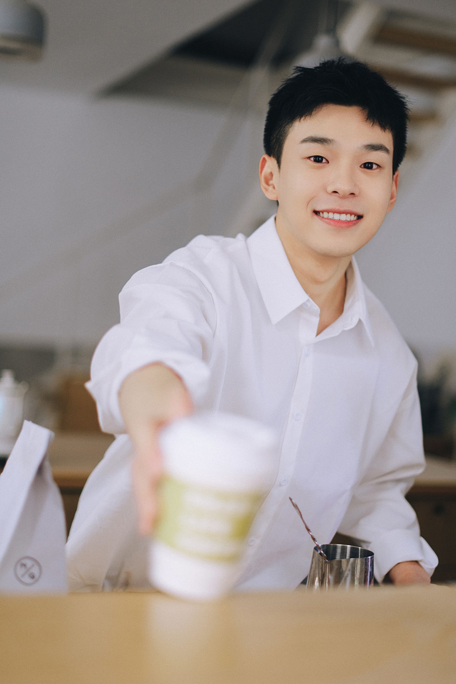 高浩泽 – 《咖啡店少年》[22P]