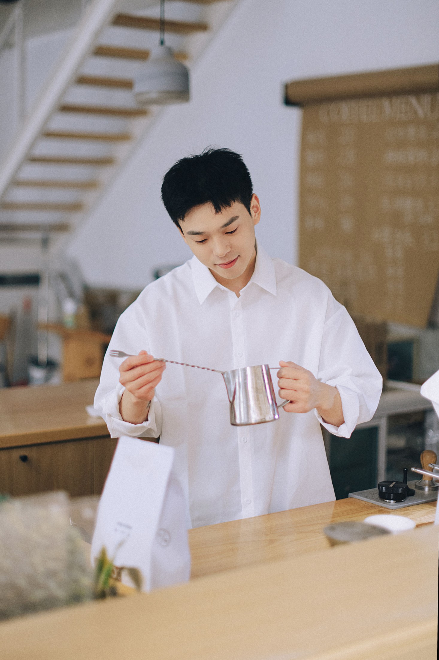 高浩泽 – 《咖啡店少年》[22P]