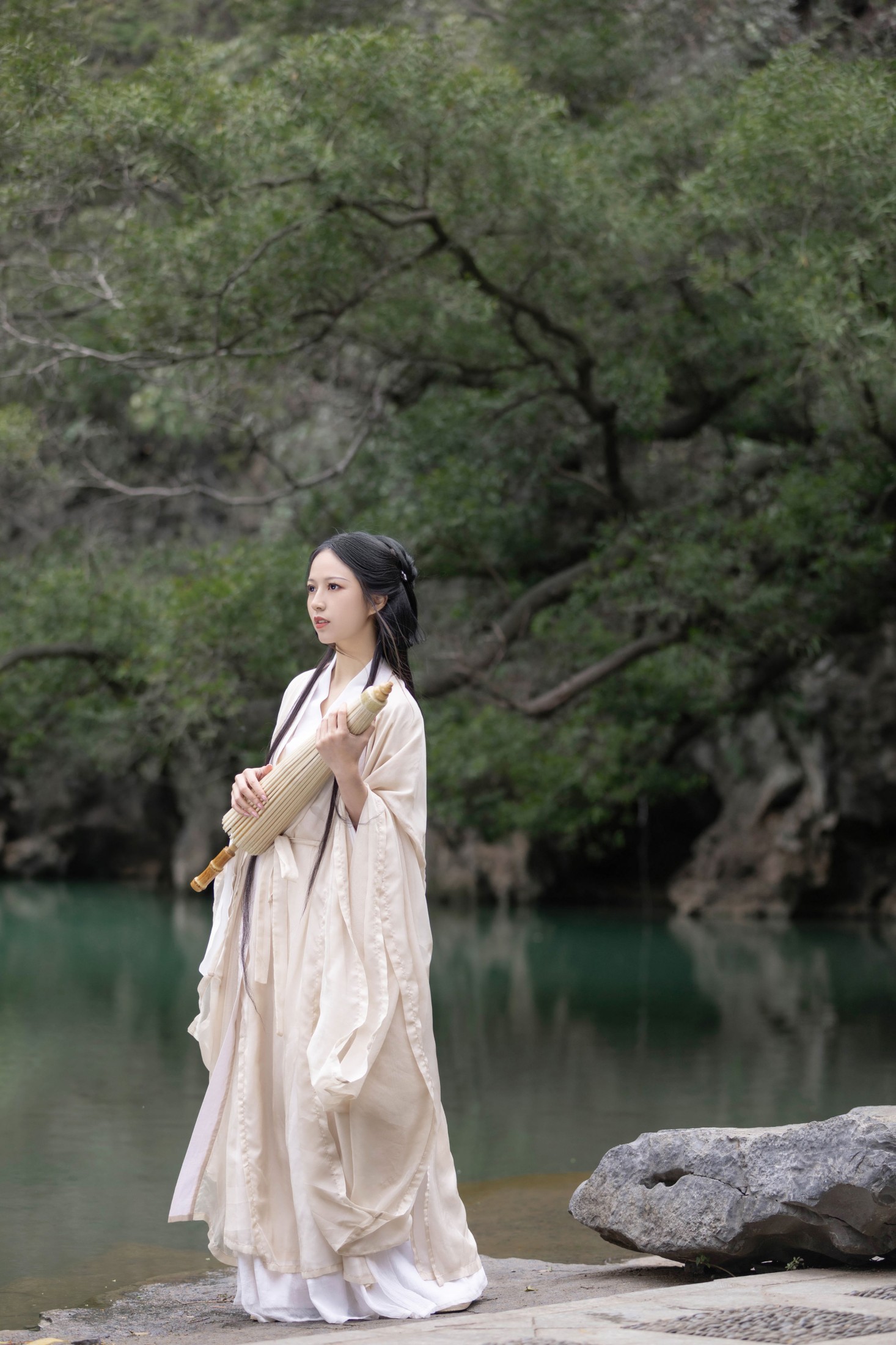 皮皮 – 《龙潭谣》[23P]