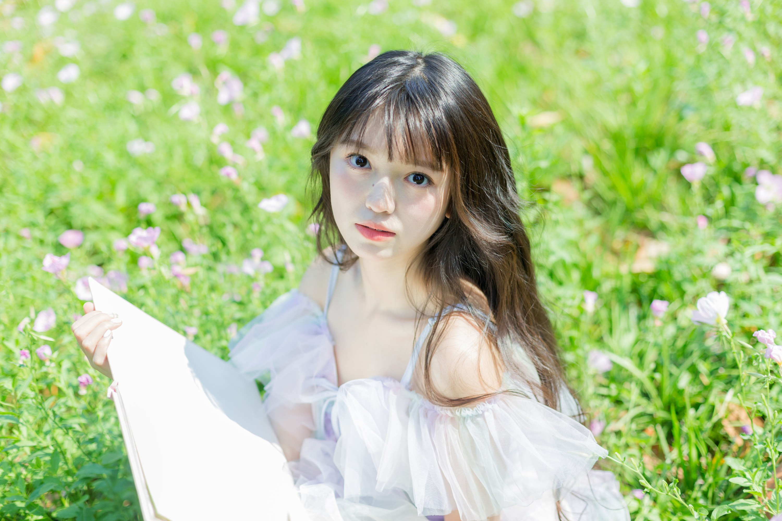 椰椰公主 – 《花海漫游》[31P]