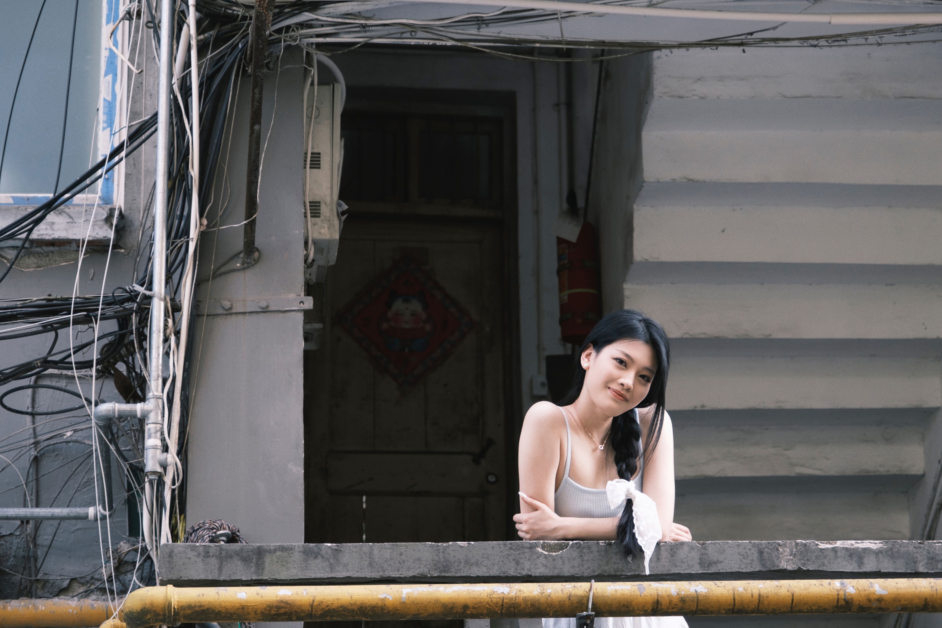 余君 – 《她夏了夏天》[26P]