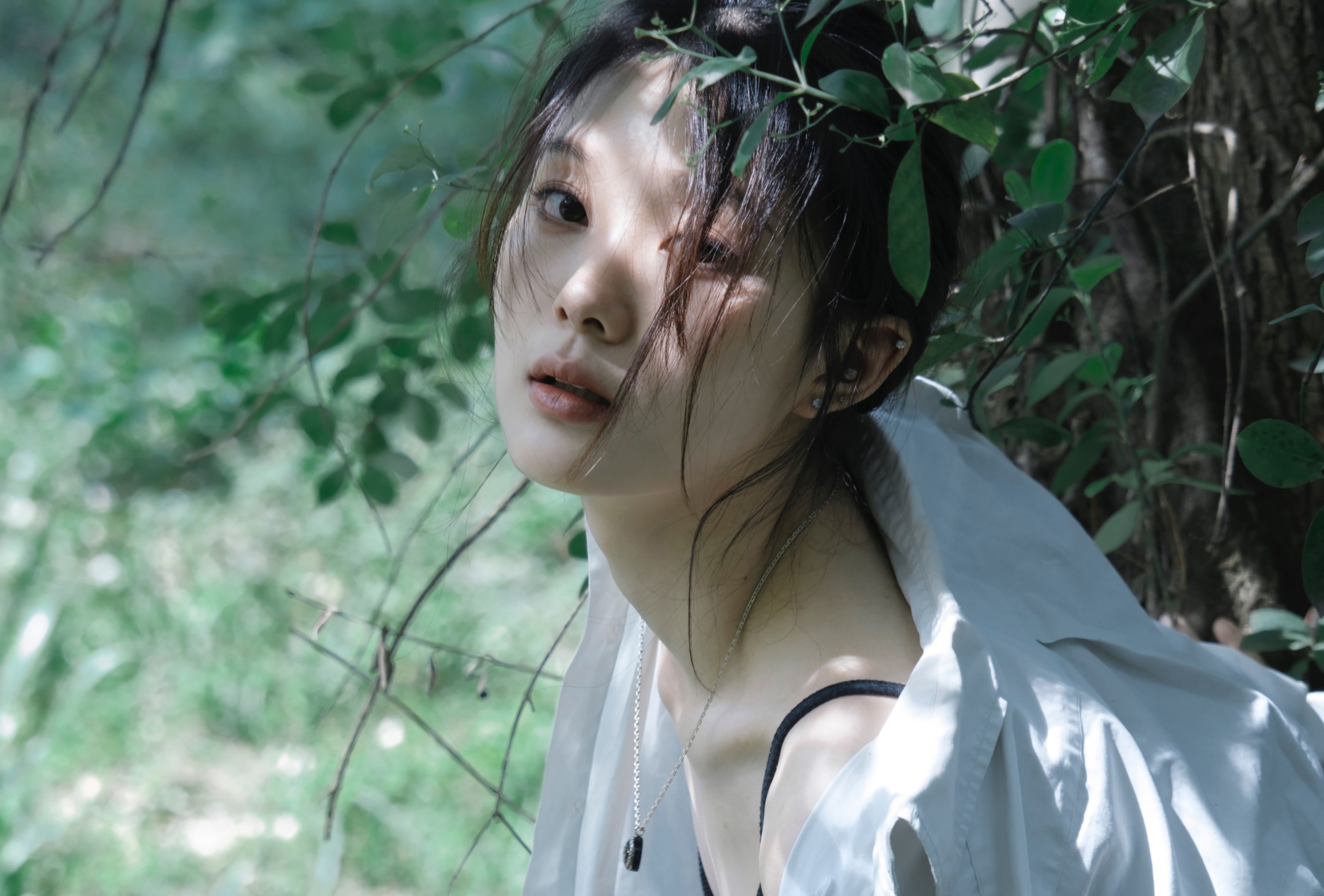 皂烟象 – 《绿》[23P]