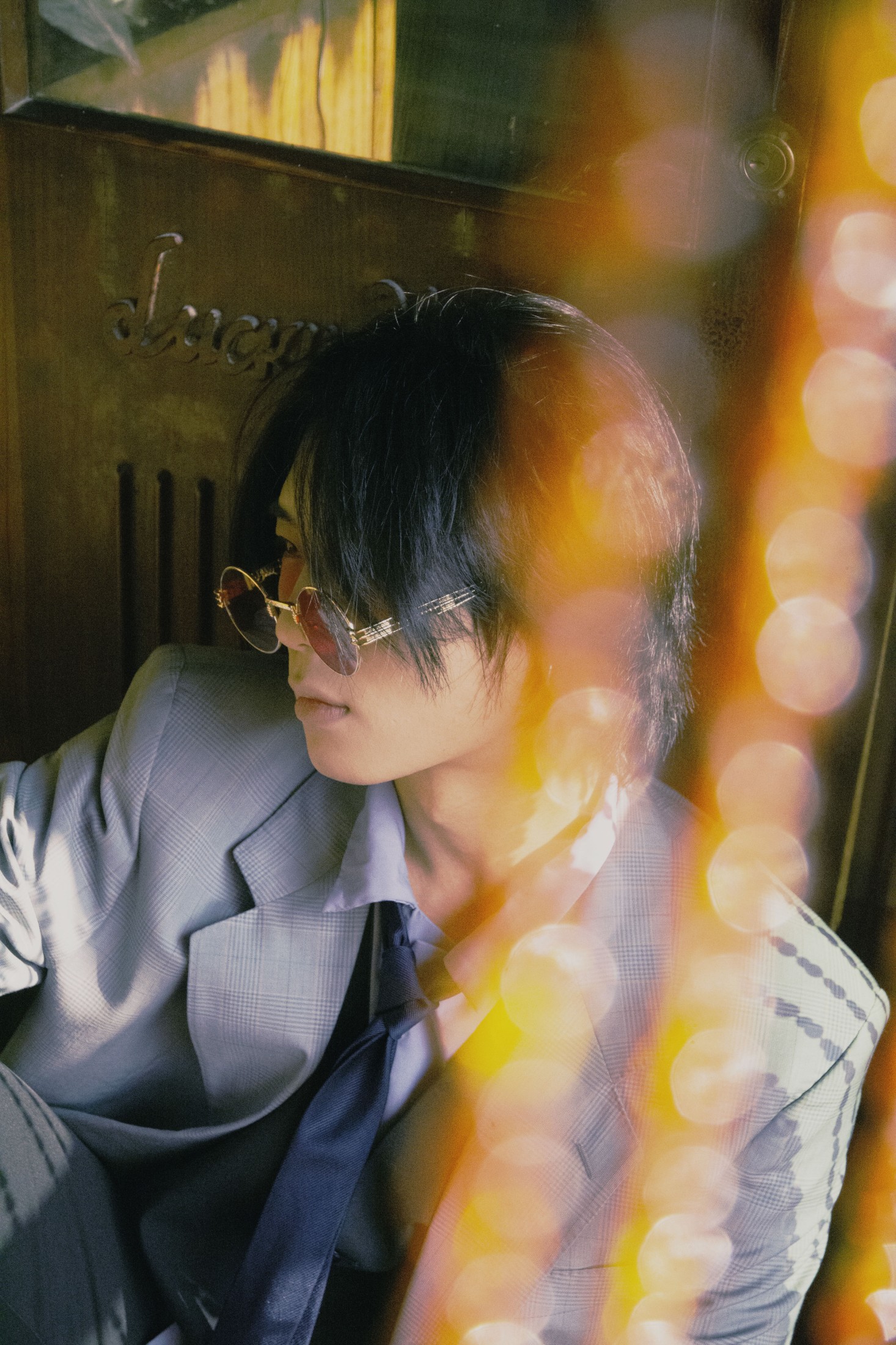 林小小尹 – 《港风无间道》[24P]