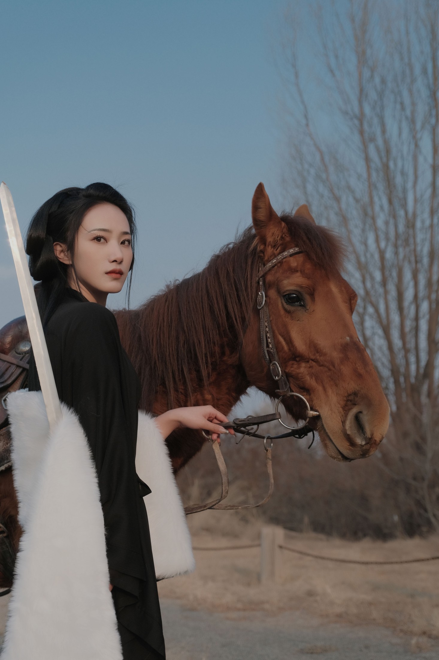 欣瑶 – 《暮起秋风至》[22P]