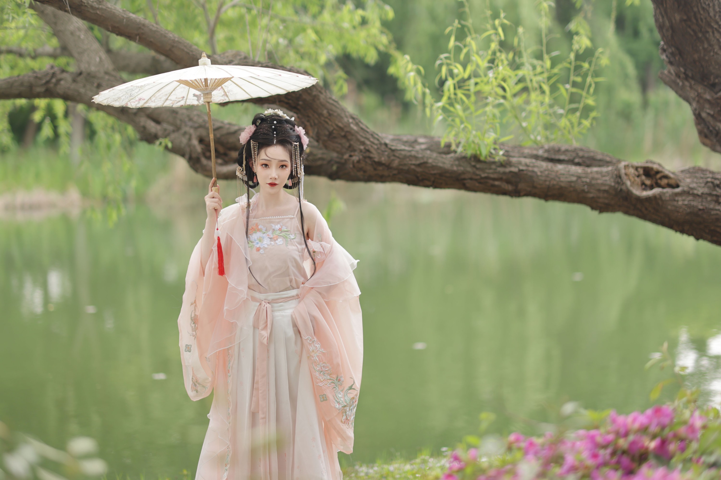 一吱小轩 – 《春日宴》[21P]