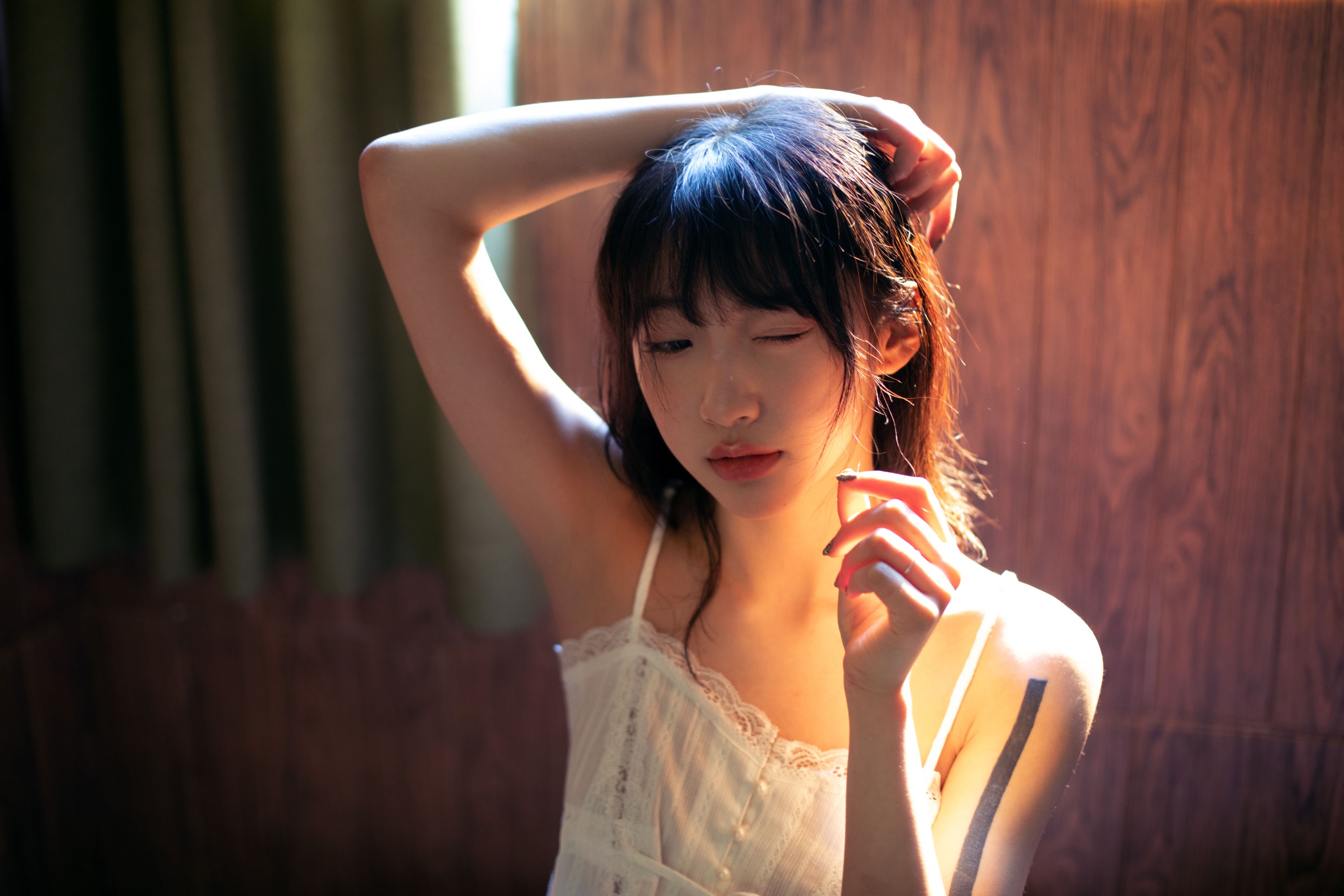 老鼠窜过雨棚 – 《光洒落的方向》[26P]