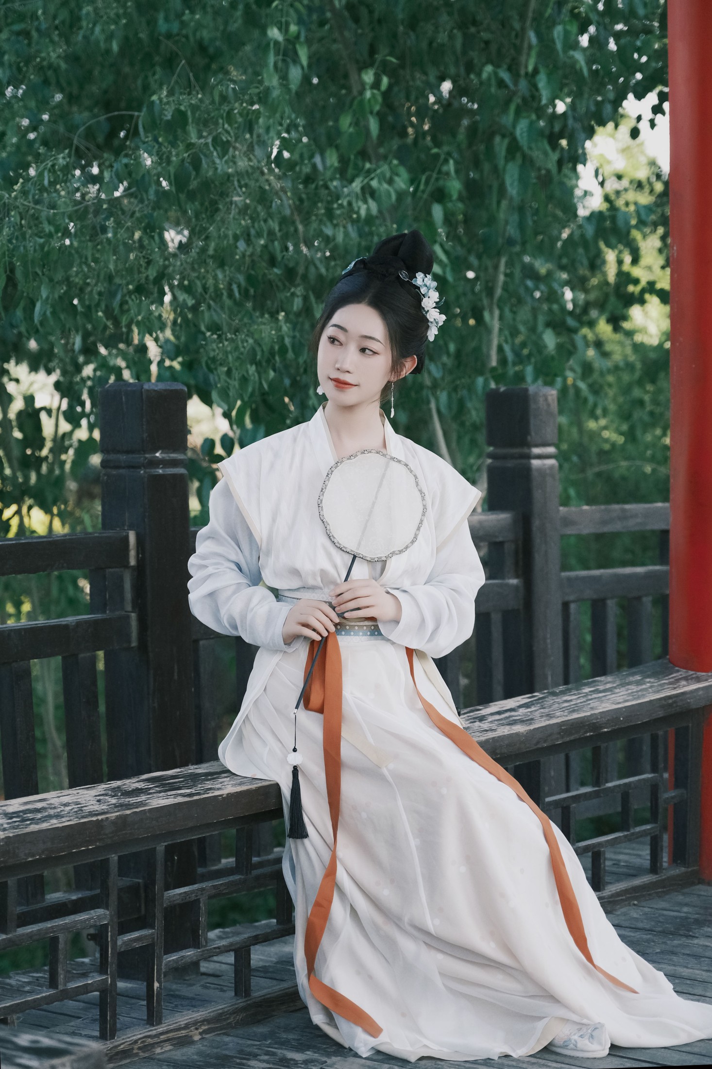 社恐的乱乱 – 《晴山》[23P]