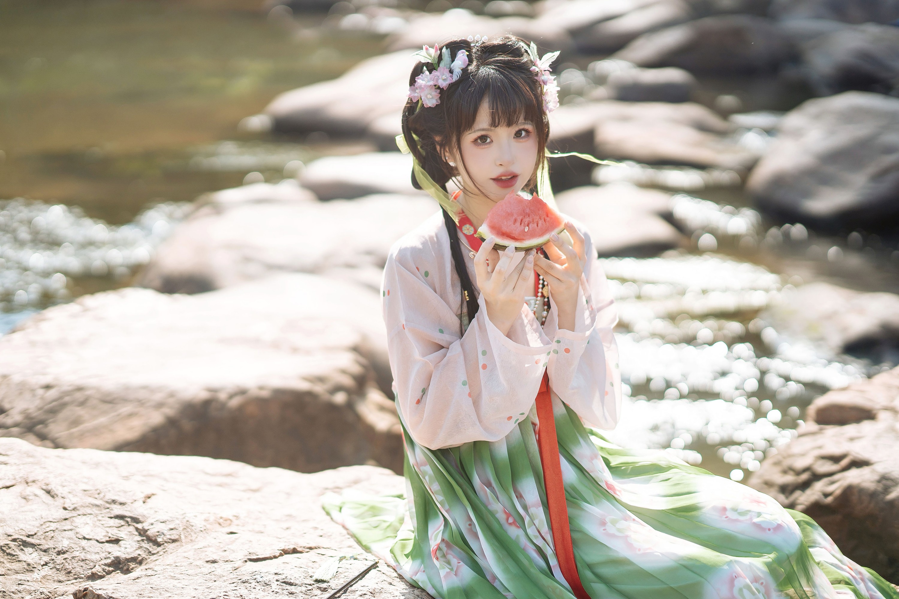 唔哩欢欢 – 《盛夏》[24P]