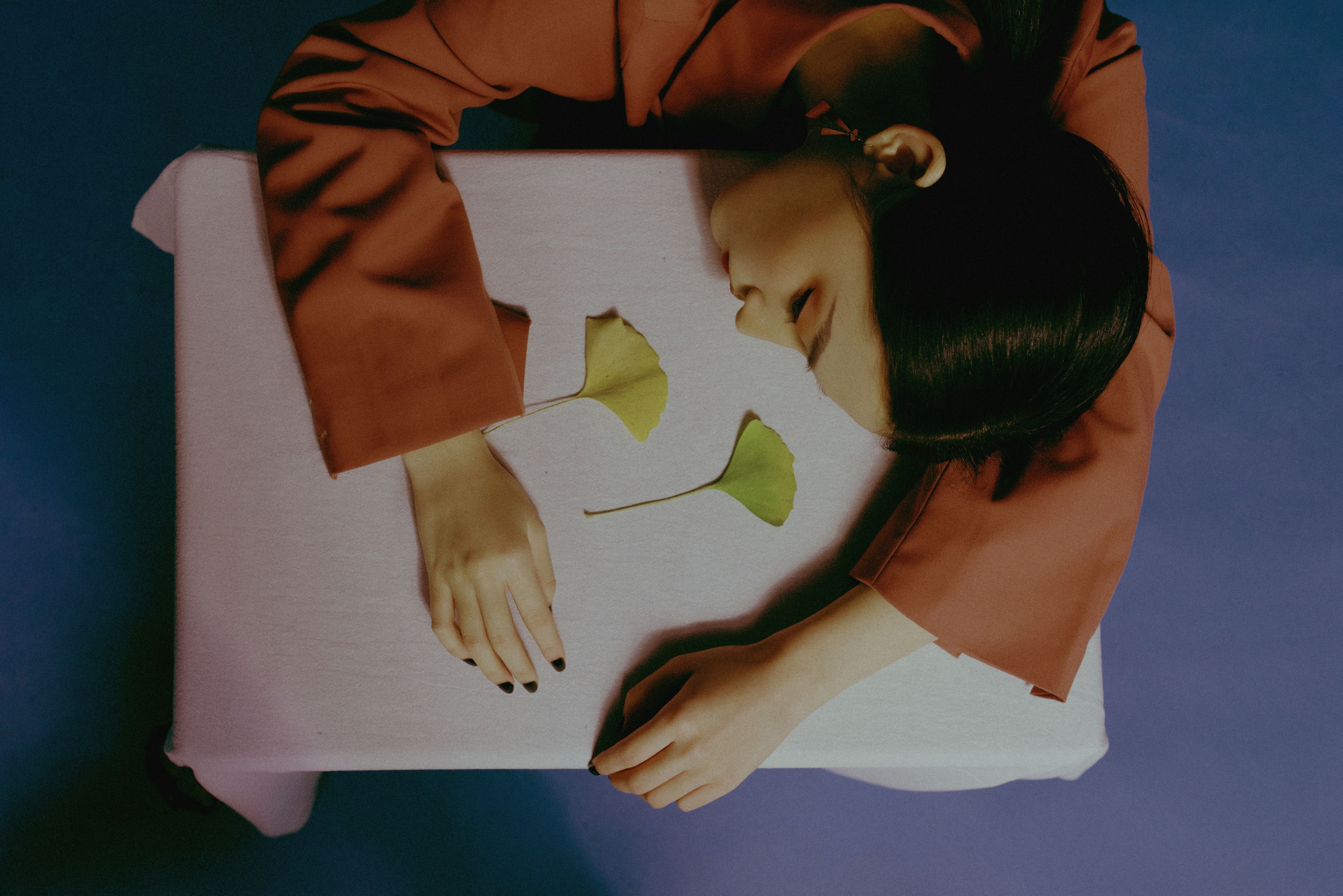 吴京京 – 《有色眼镜》[22P]