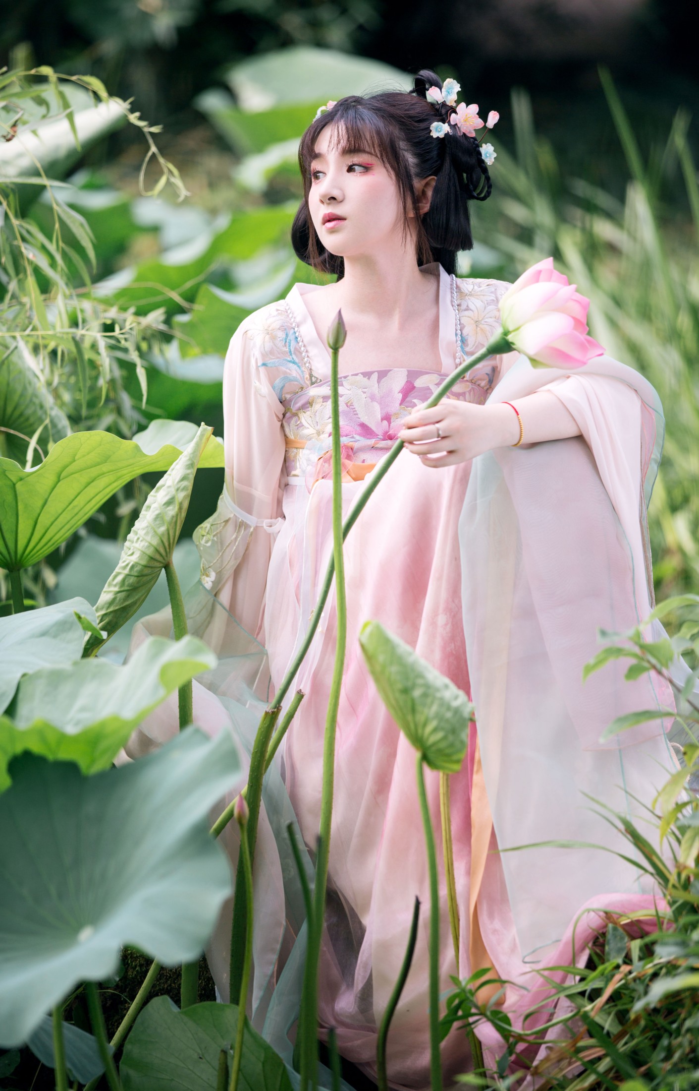 Lionnn_ – 《荷塘》[28P]