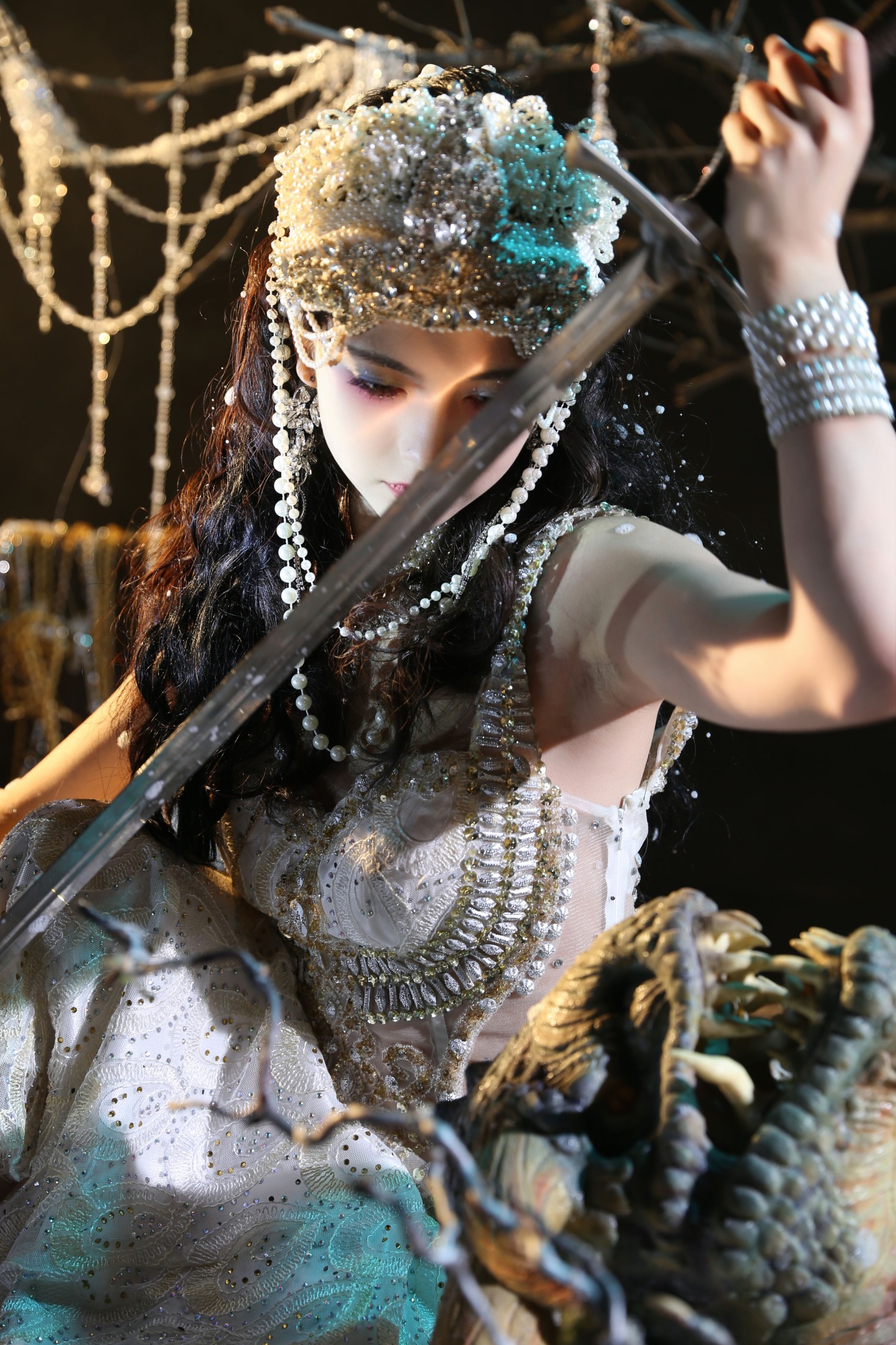 kilonova甜腻天意  – 《屠龙少女》[26P]