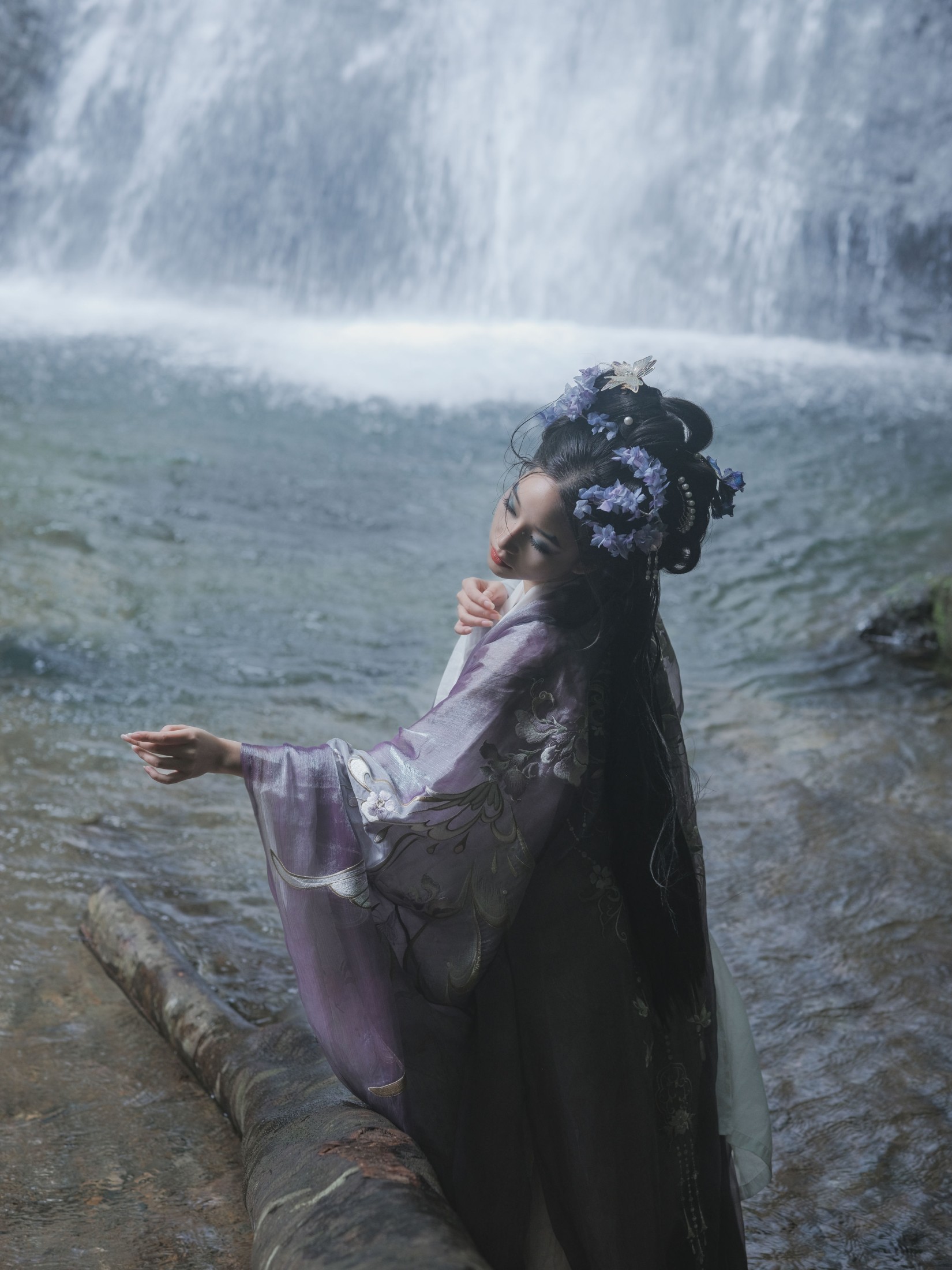 琳琅 – 《蜕变》[36P]