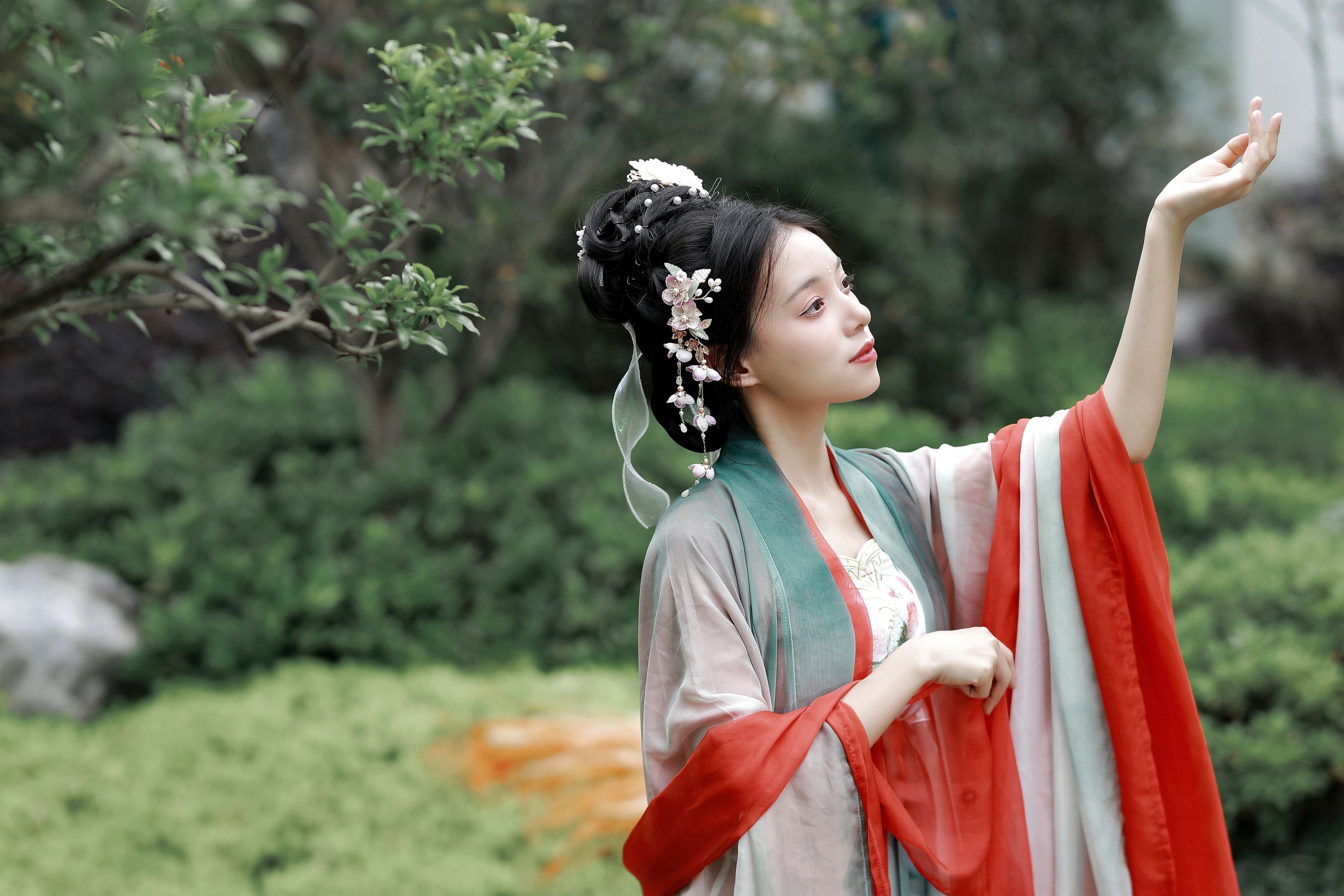 李露露 – 《寄人》[45P]