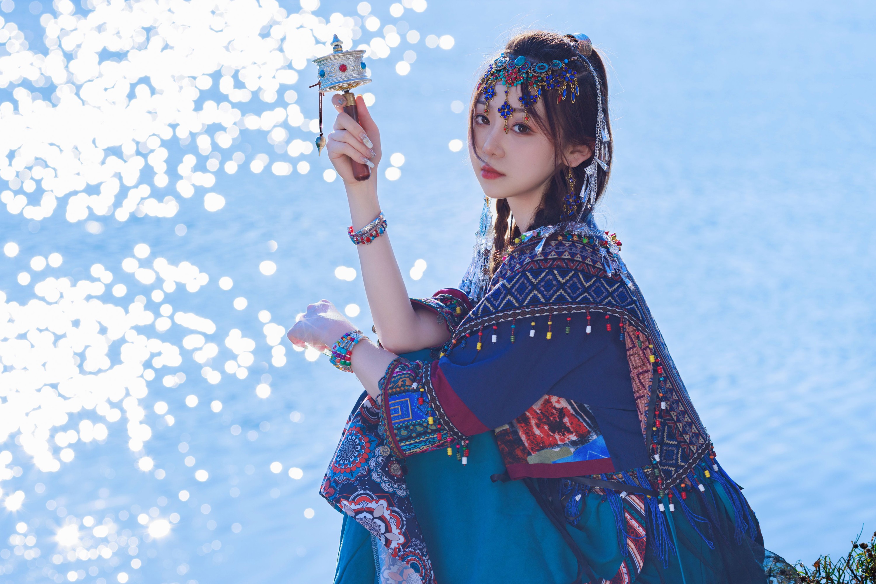 社恐的乱乱 – 《哈萨克少女》[24P]