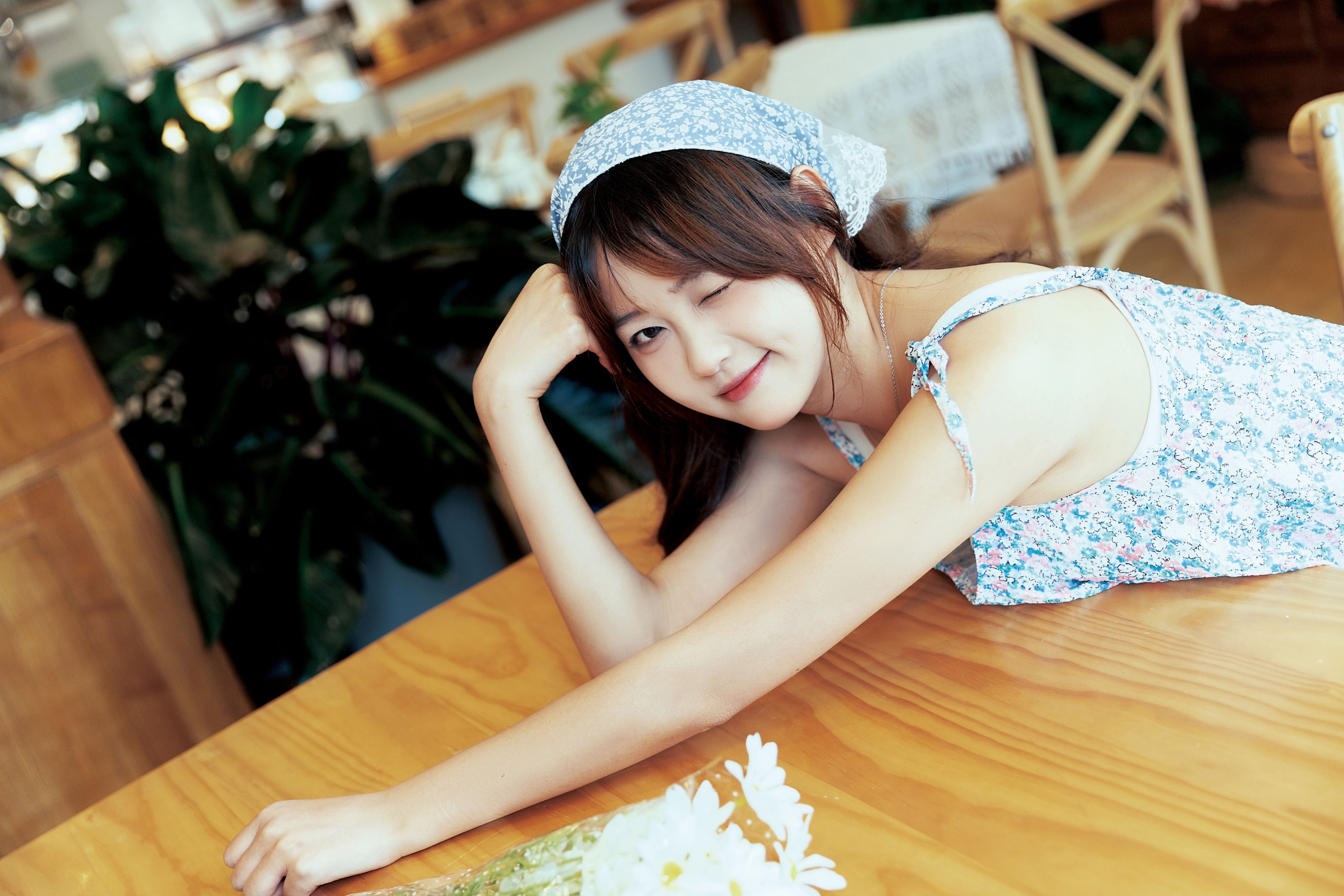 飞翔的企鹅 – 《面包脑袋》[38P]