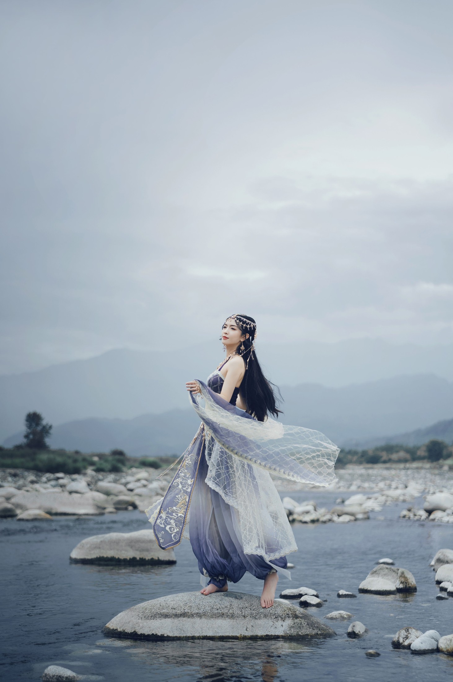 欣怡 – 《溪水遥》[26P]