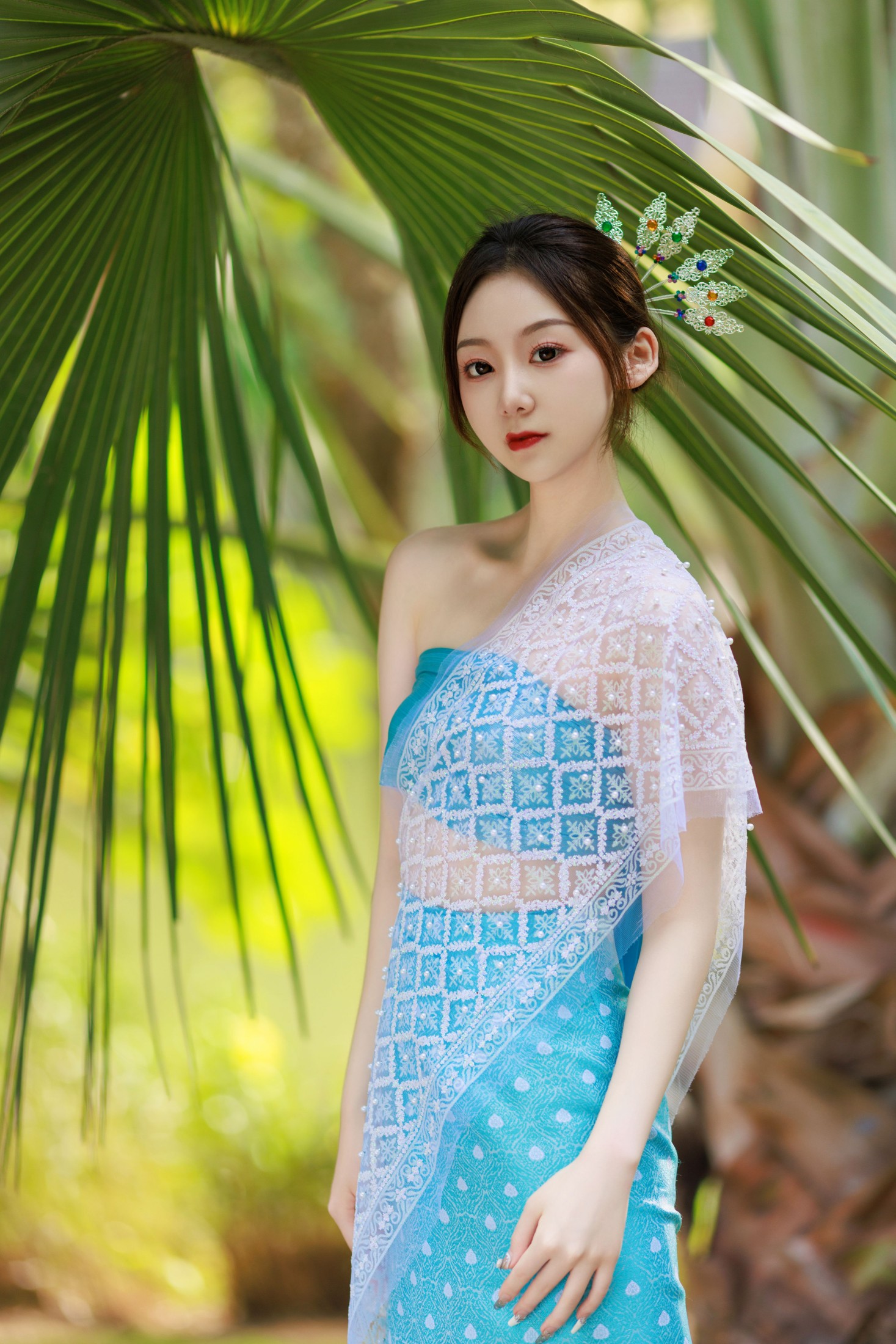 社恐的乱乱 – 《傣族少女》[36P]