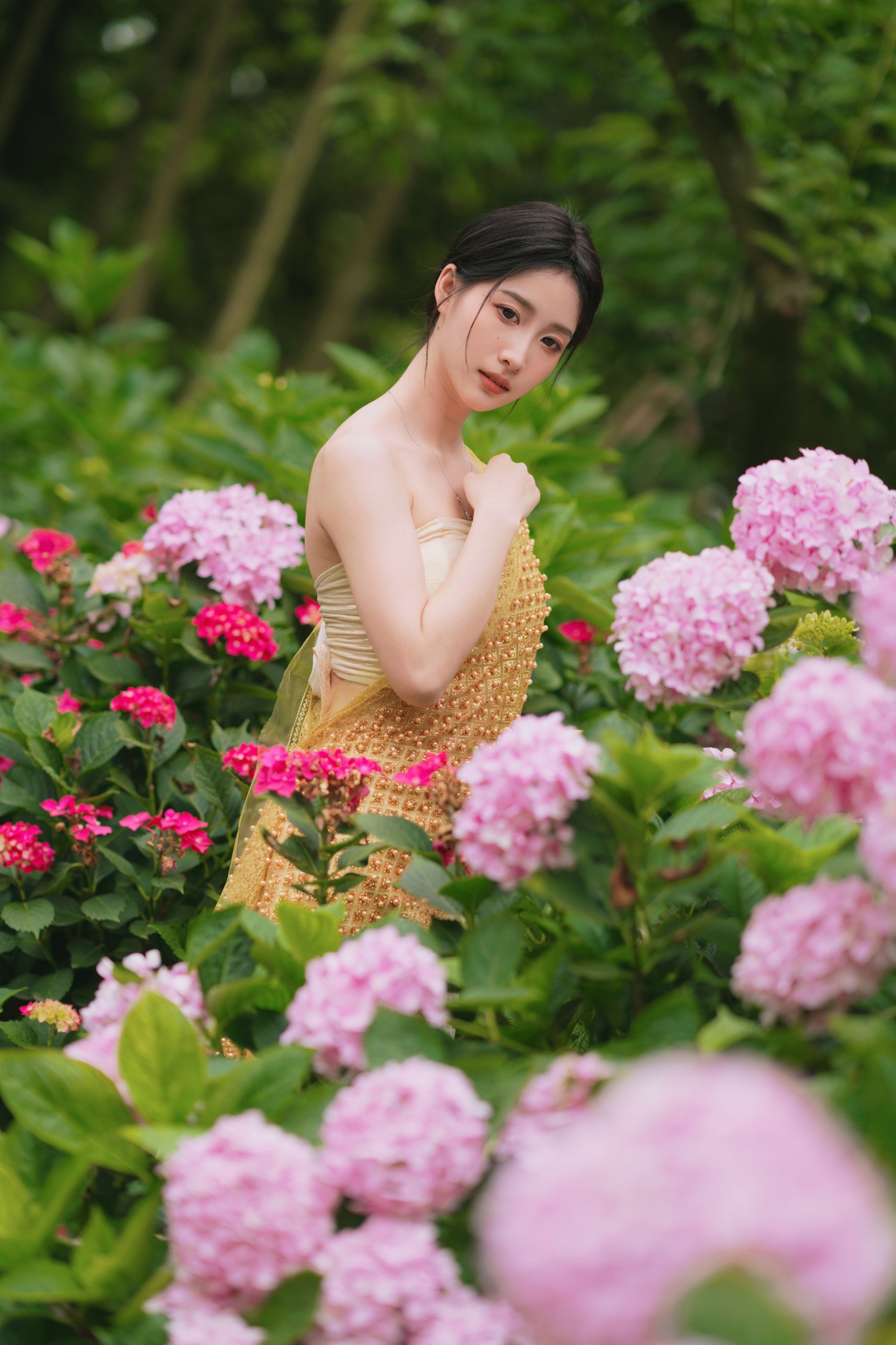 绵绵 – 《傣族少女》[48P]