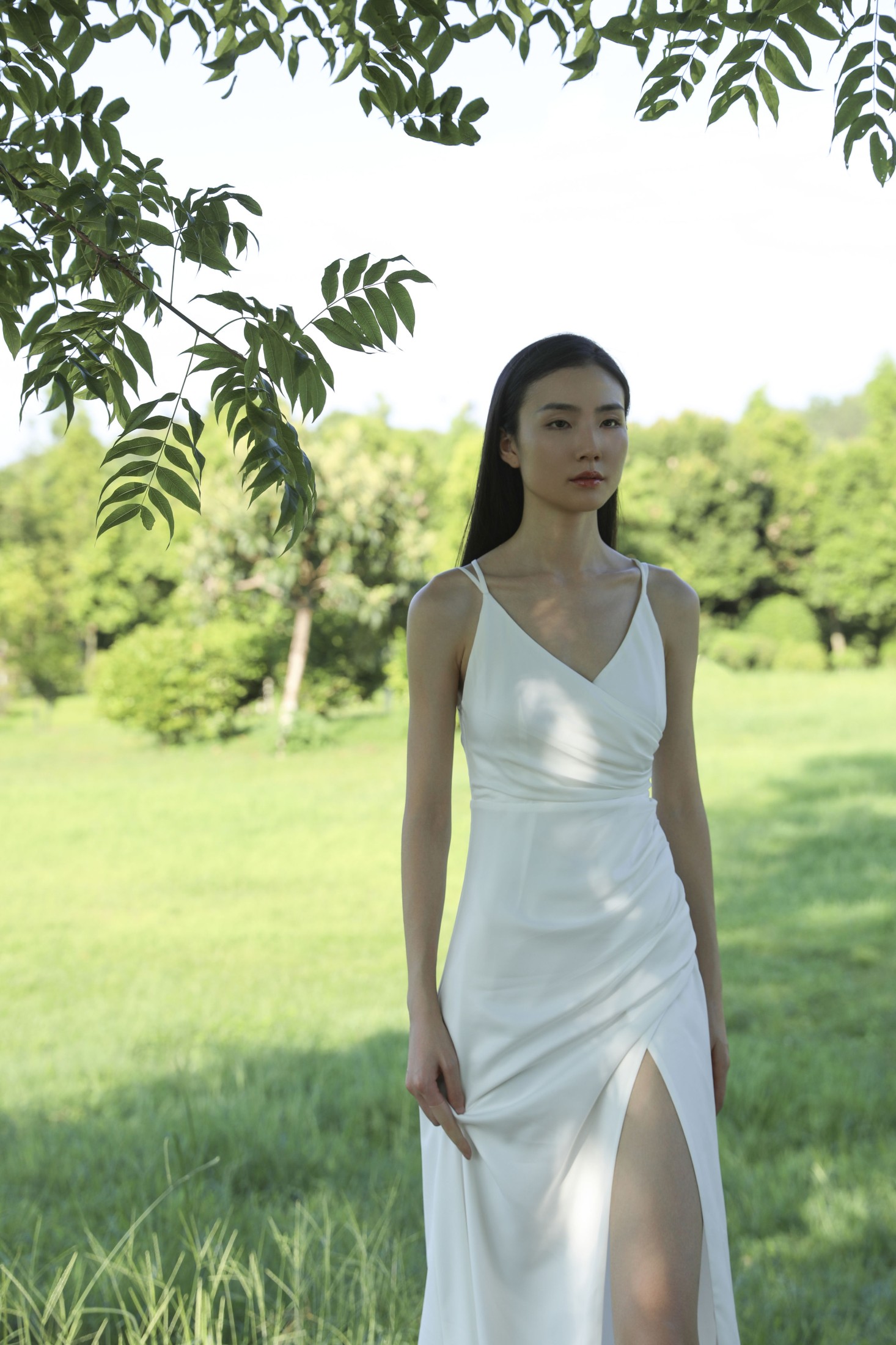 我是小兔 – 《树下》[26P]