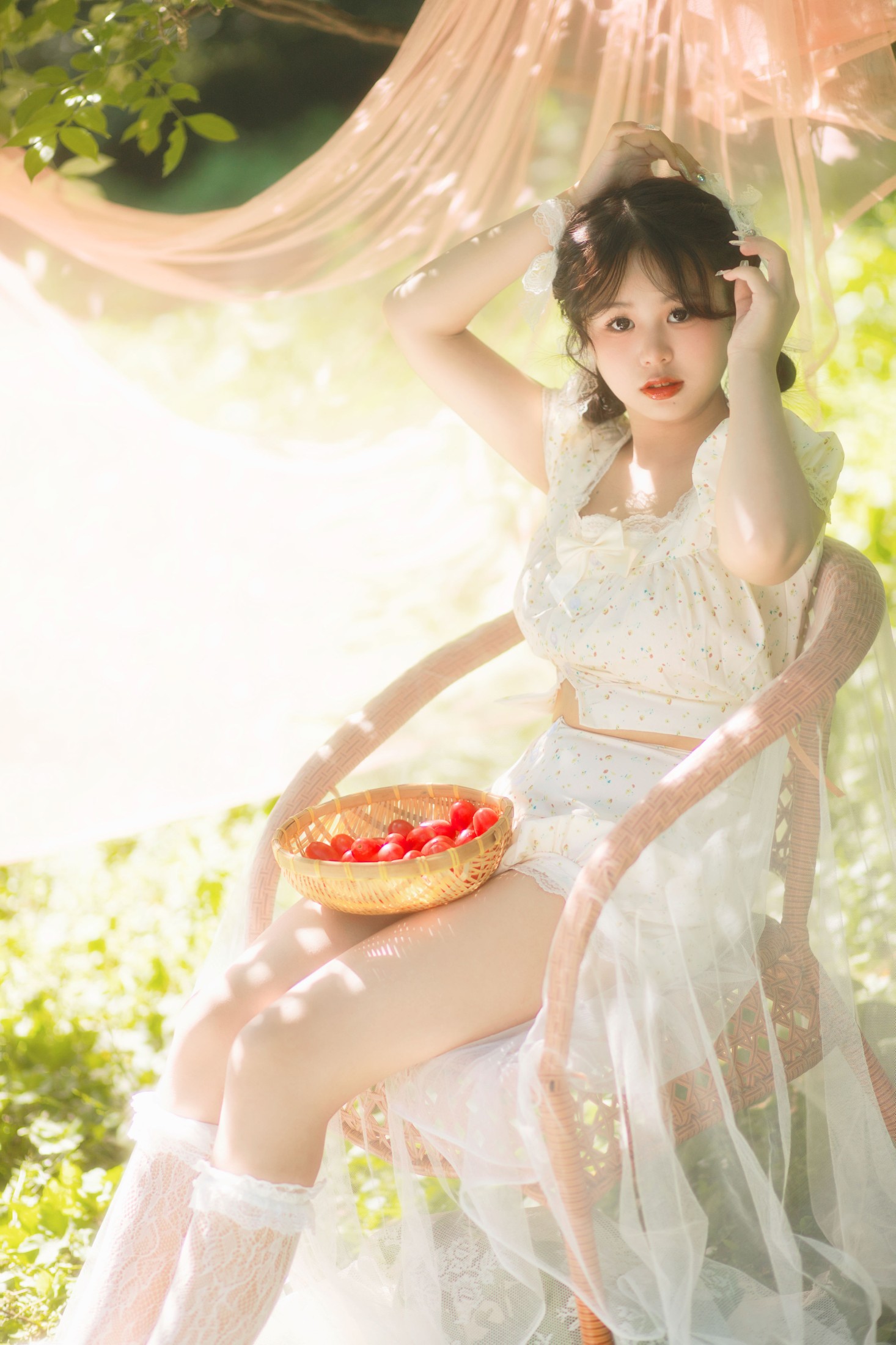 七友 – 《纯欲少女》[22P]