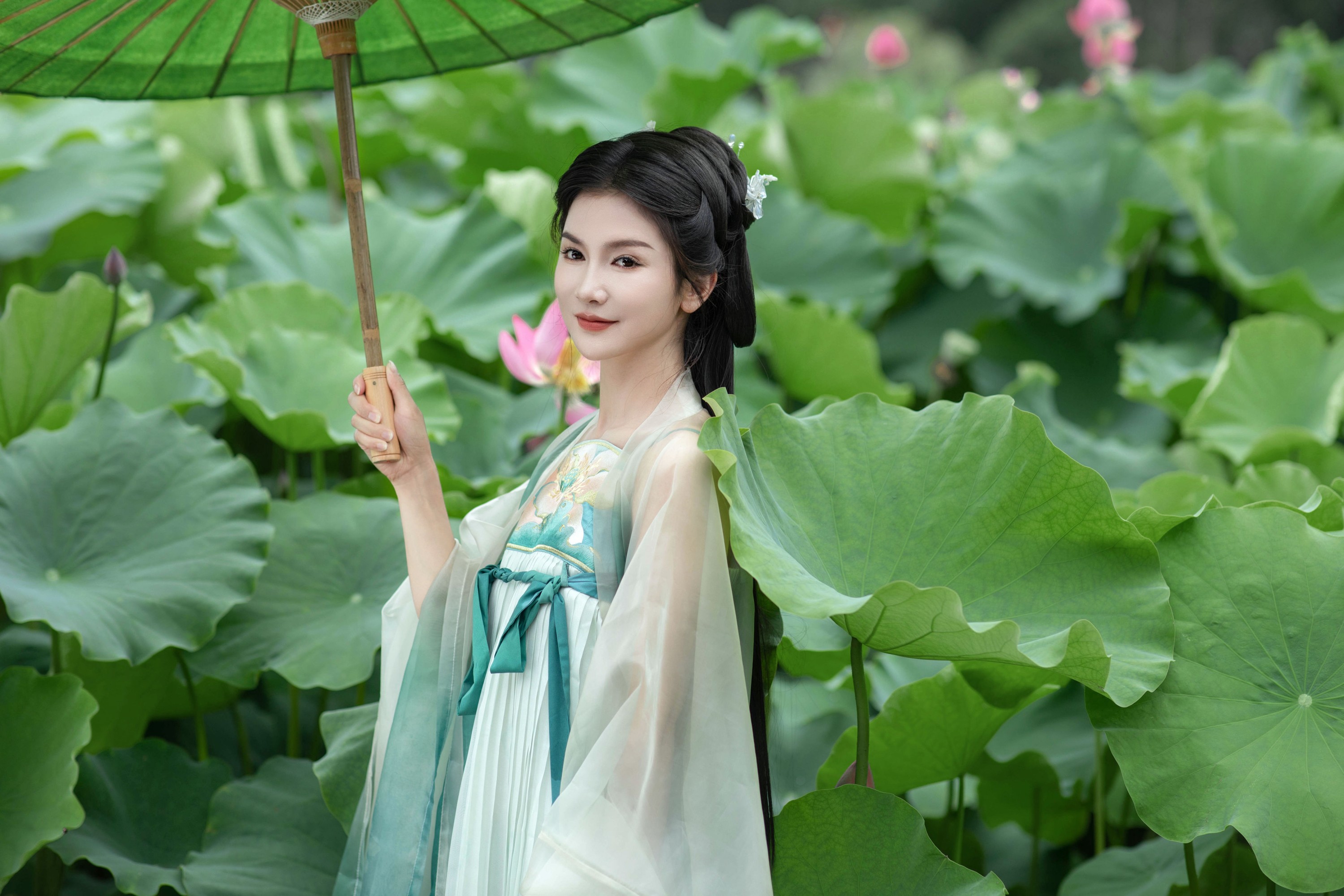 纪忆 – 《赏荷》[22P]