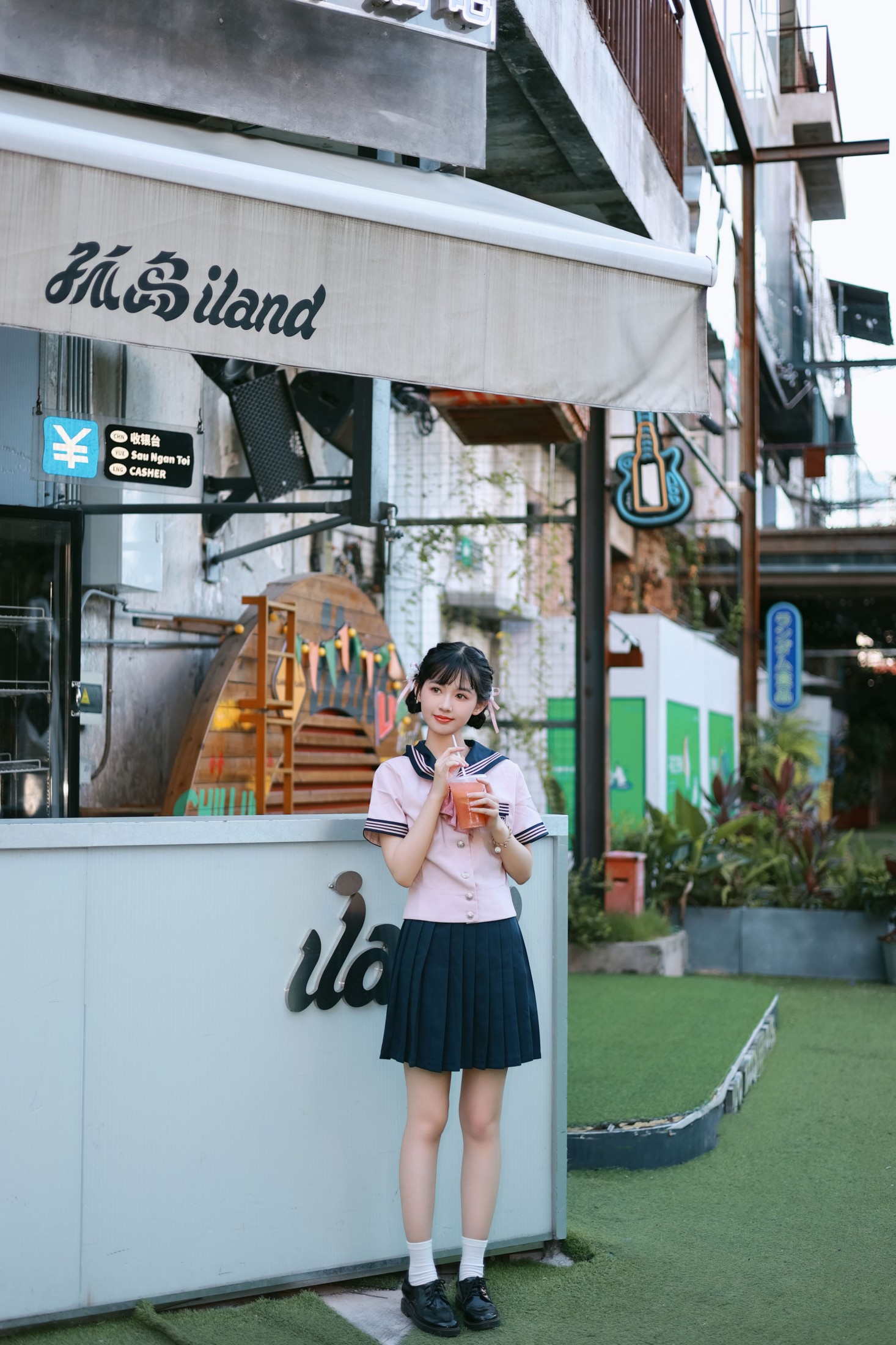 小乐 – 《夏日JK少女》[35P]