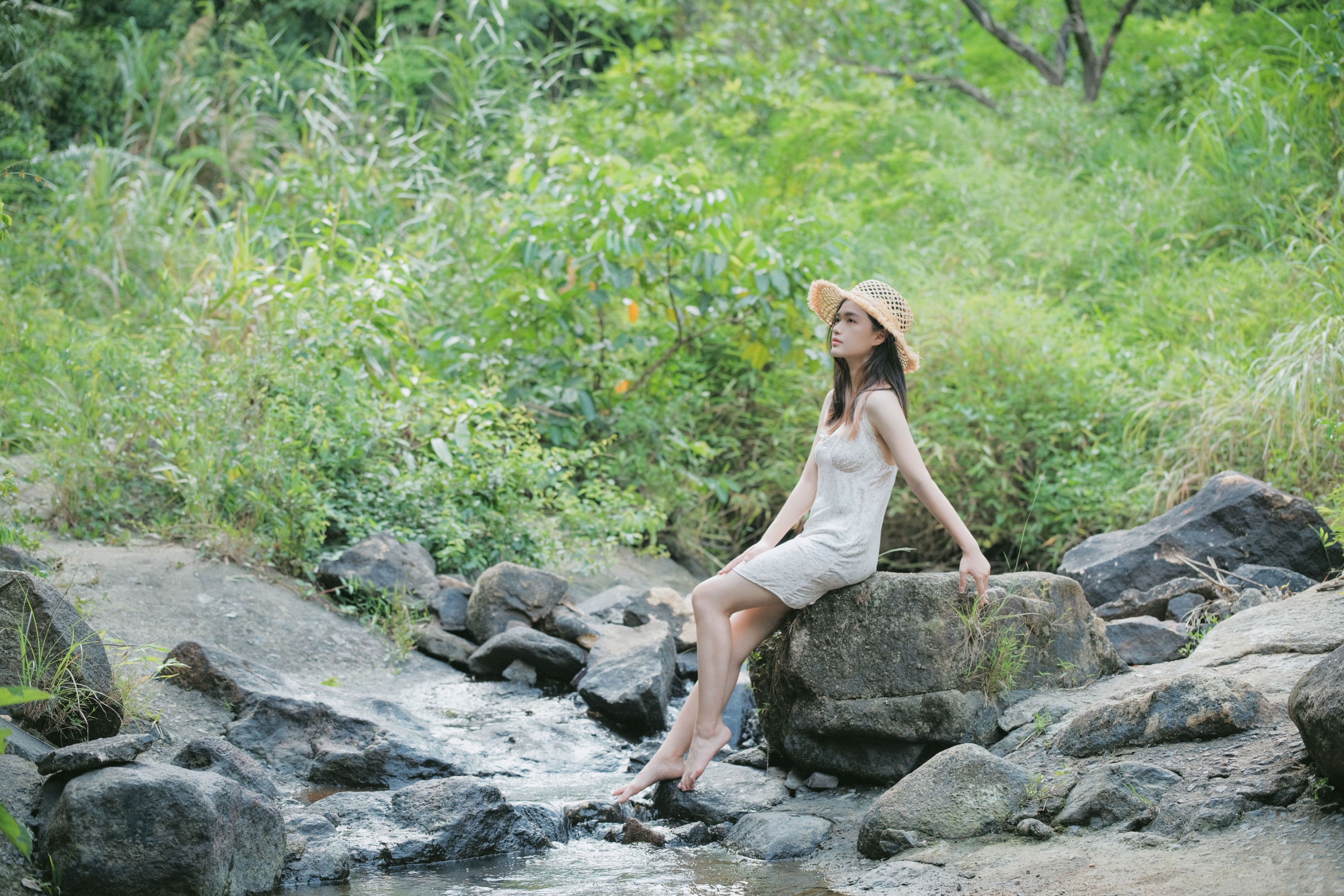 阿曦 – 《宠物情缘》[37P]