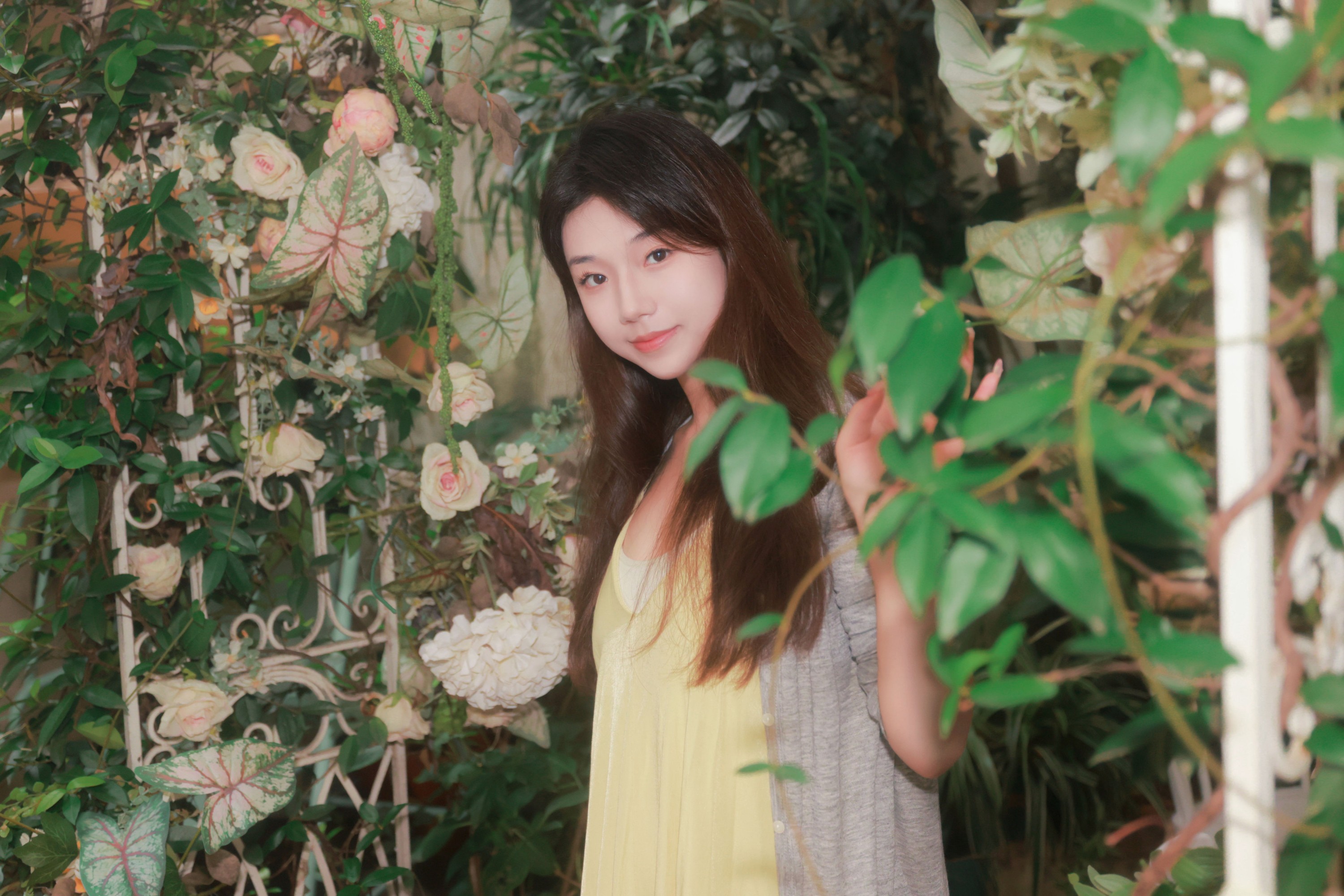 裴同学 – 《雨后米芽》[53P]