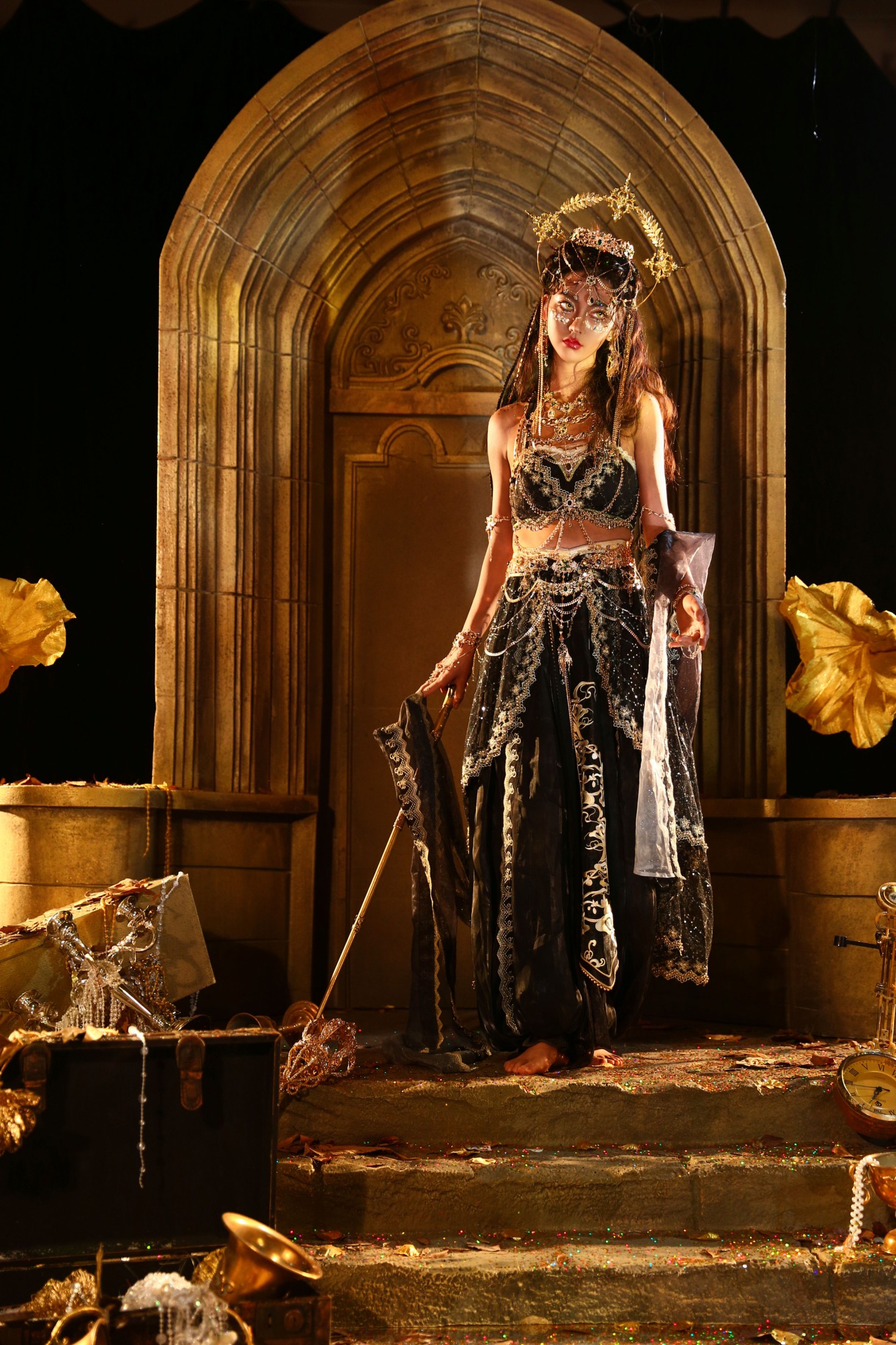 kilonova甜腻天意  – 《黑金配埃及艳后》[23P]