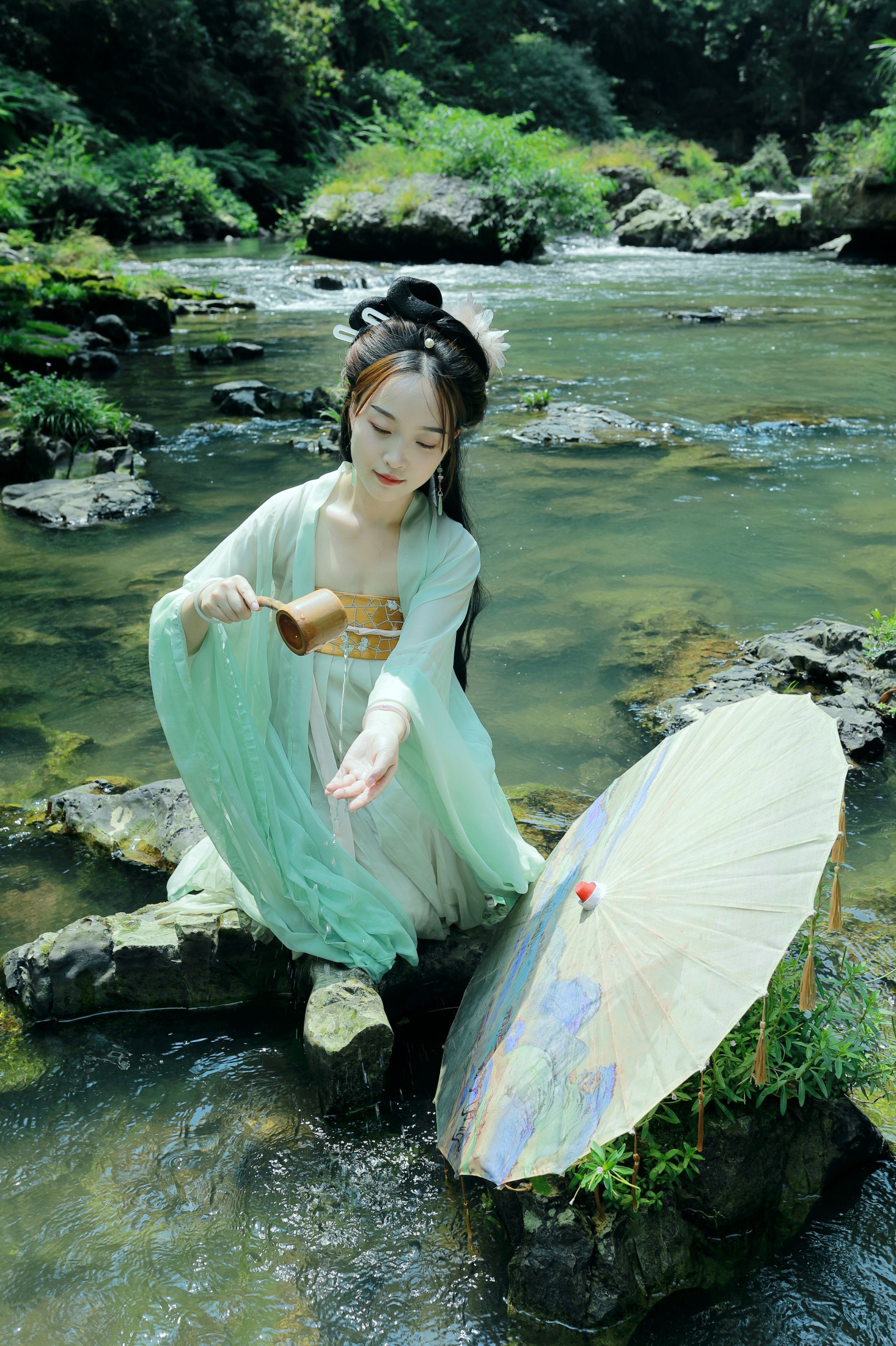 语嫣 – 《山水之间》[37P]