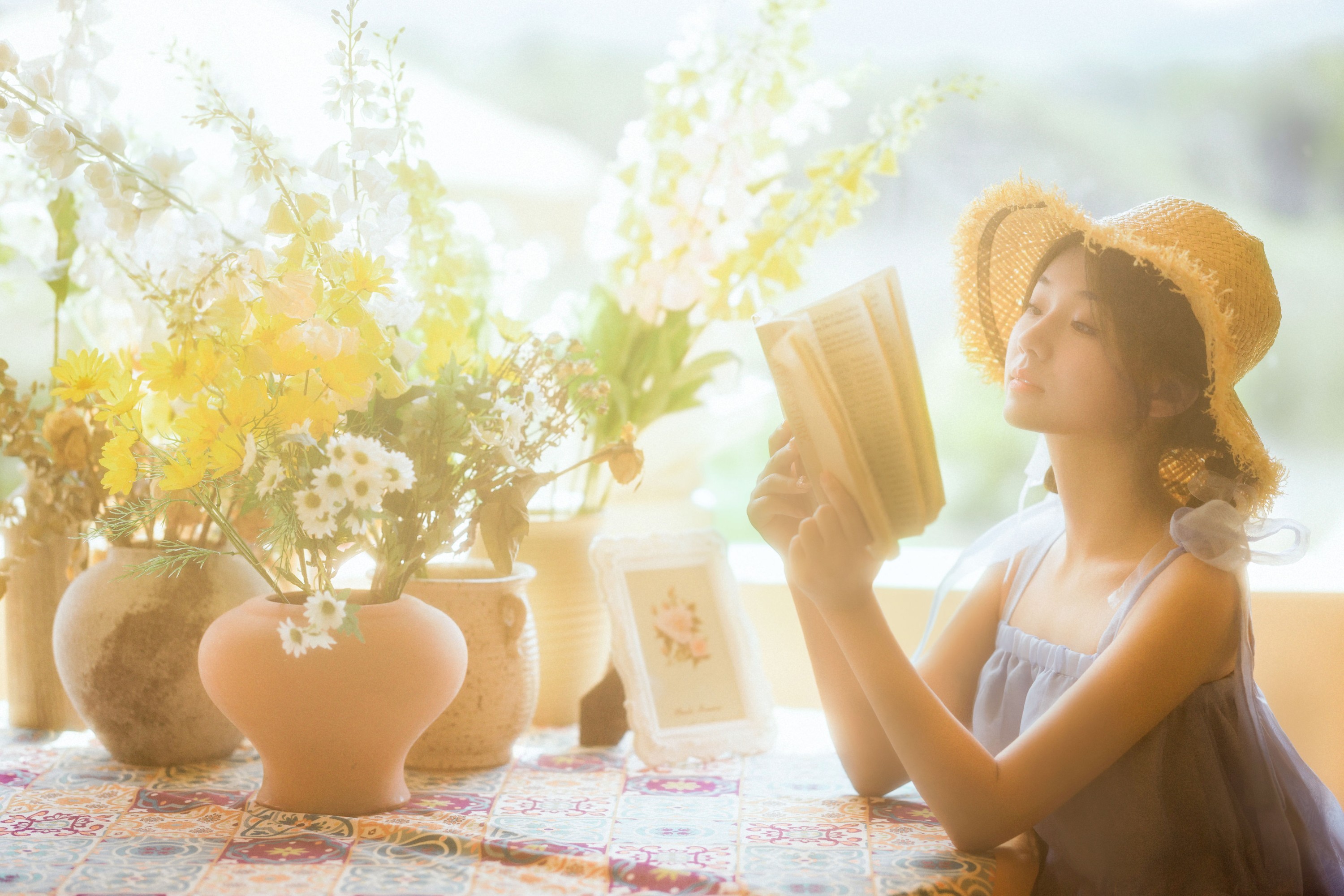 裴同学 – 《法式少女》[50P]