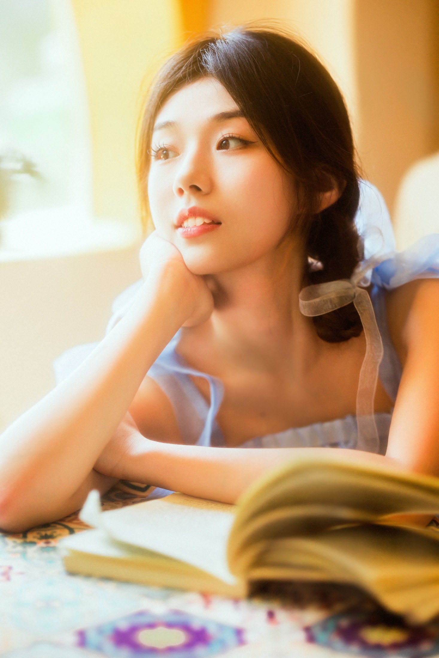 裴同学 – 《法式少女》[50P]