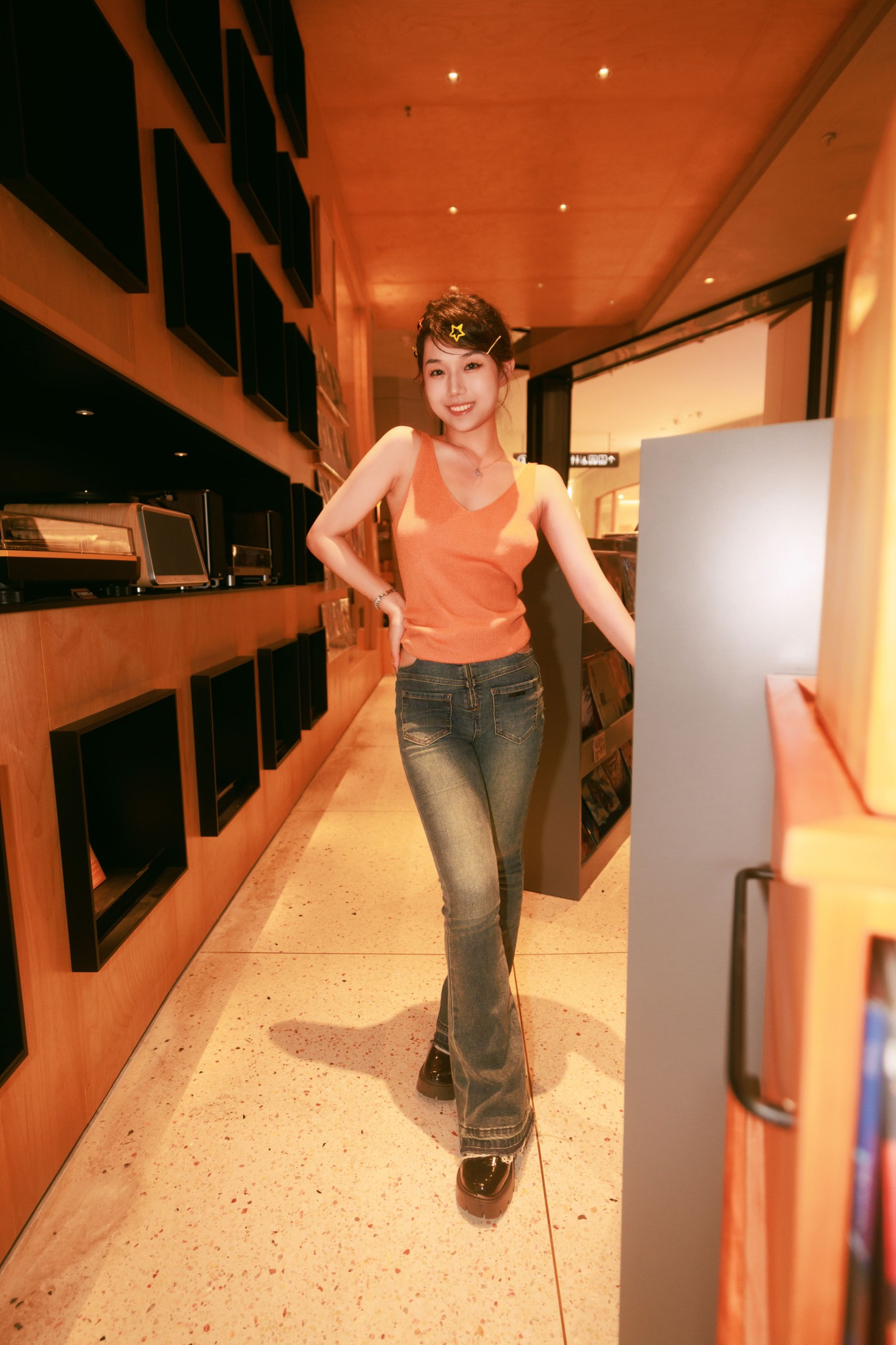 裴同学 – 《复古辣妹》[50P]