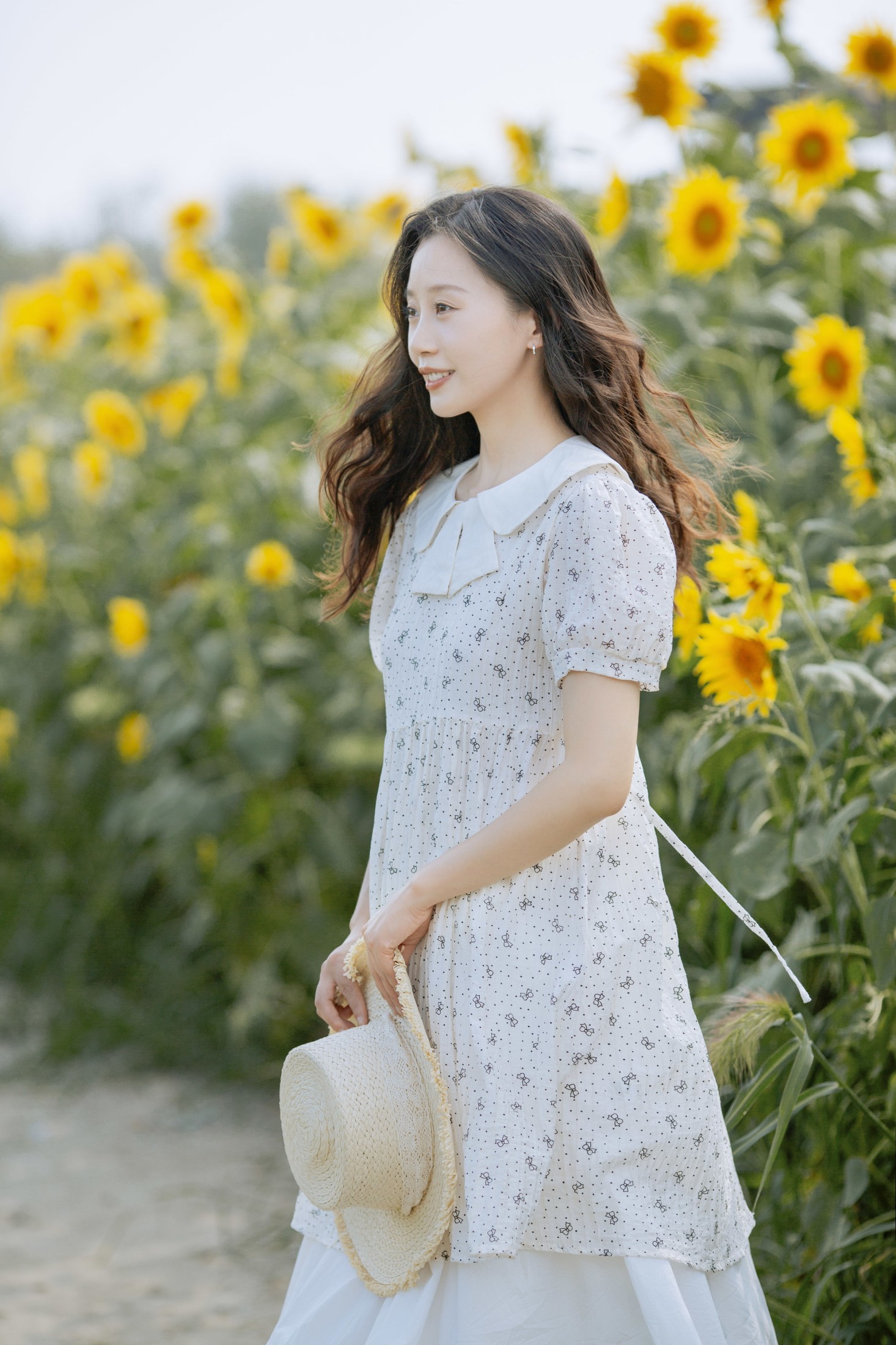 绿豆 – 《打碎了一片艳阳》[24P]