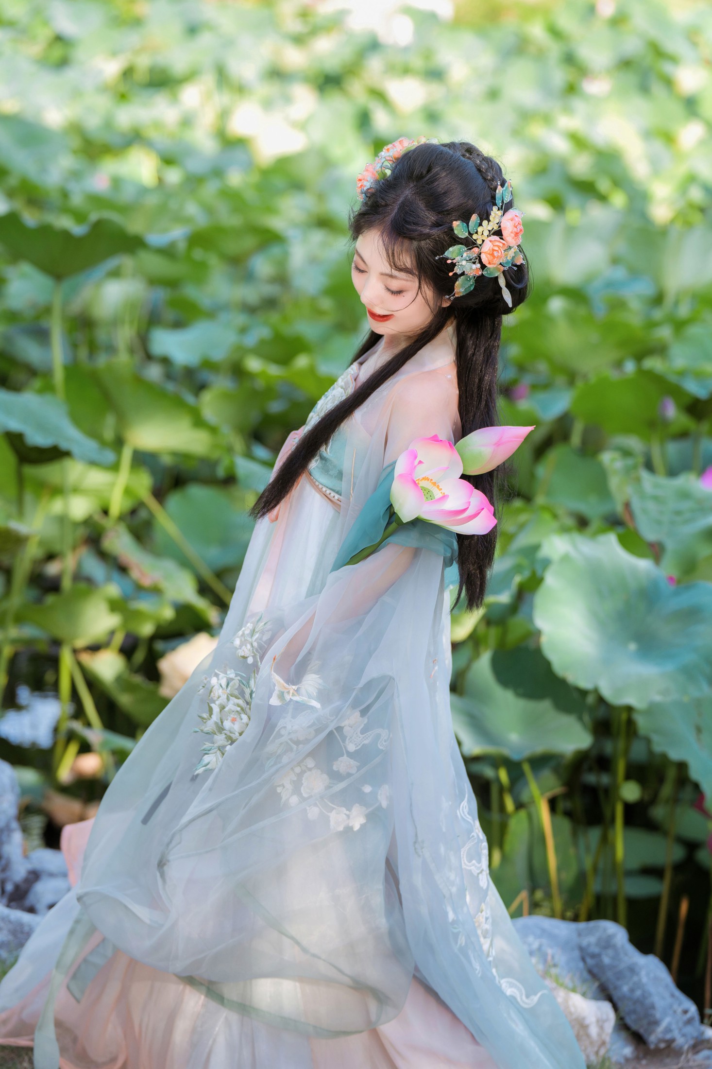 千雪呀 – 《芙蕖》[30P]