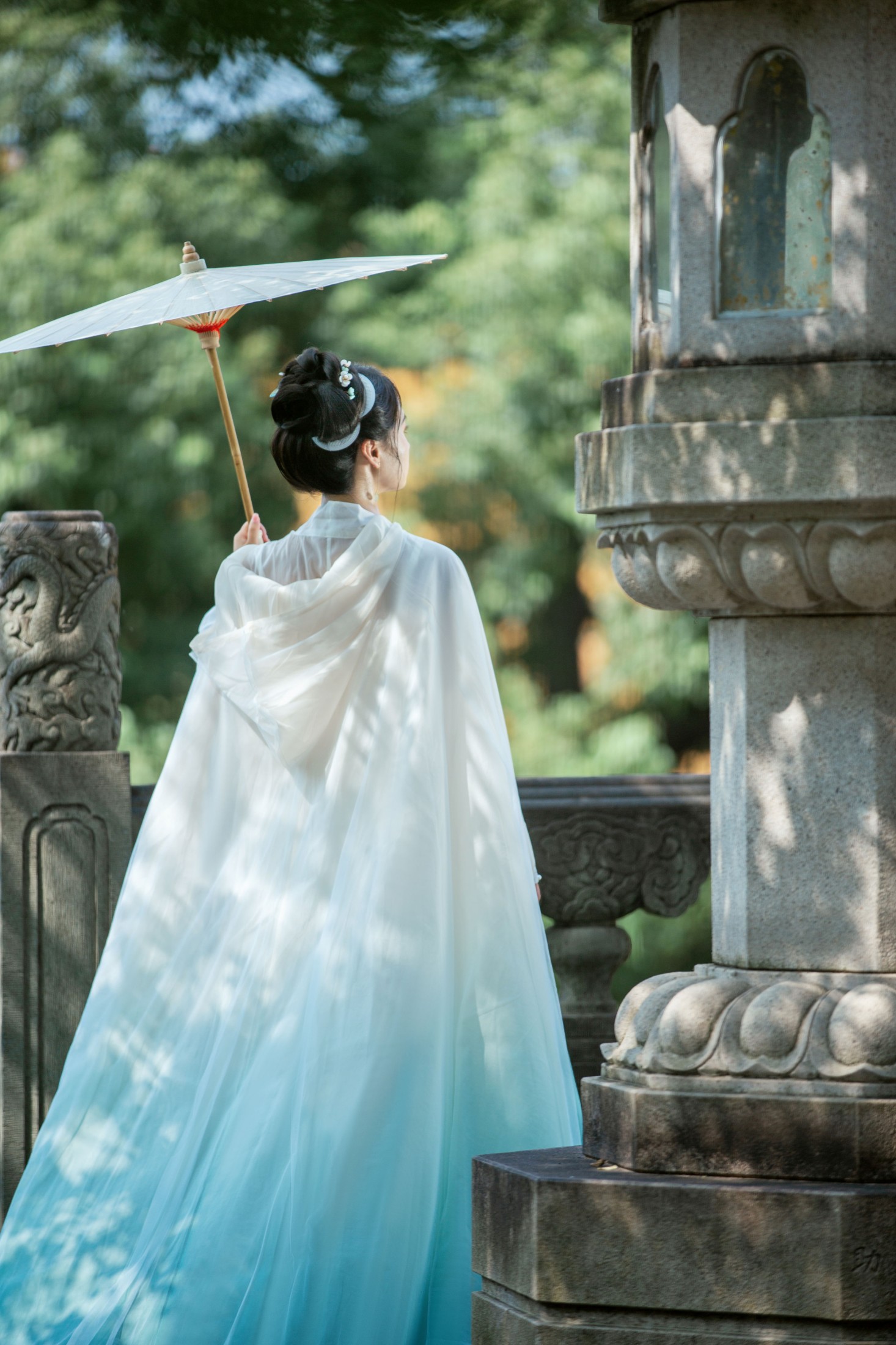 湫一只岁岁 – 《如梦令》[22P]