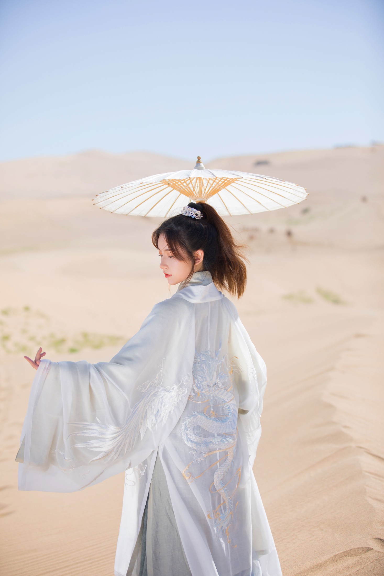 徐十七嘛 – 《大漠孤烟》[20P]