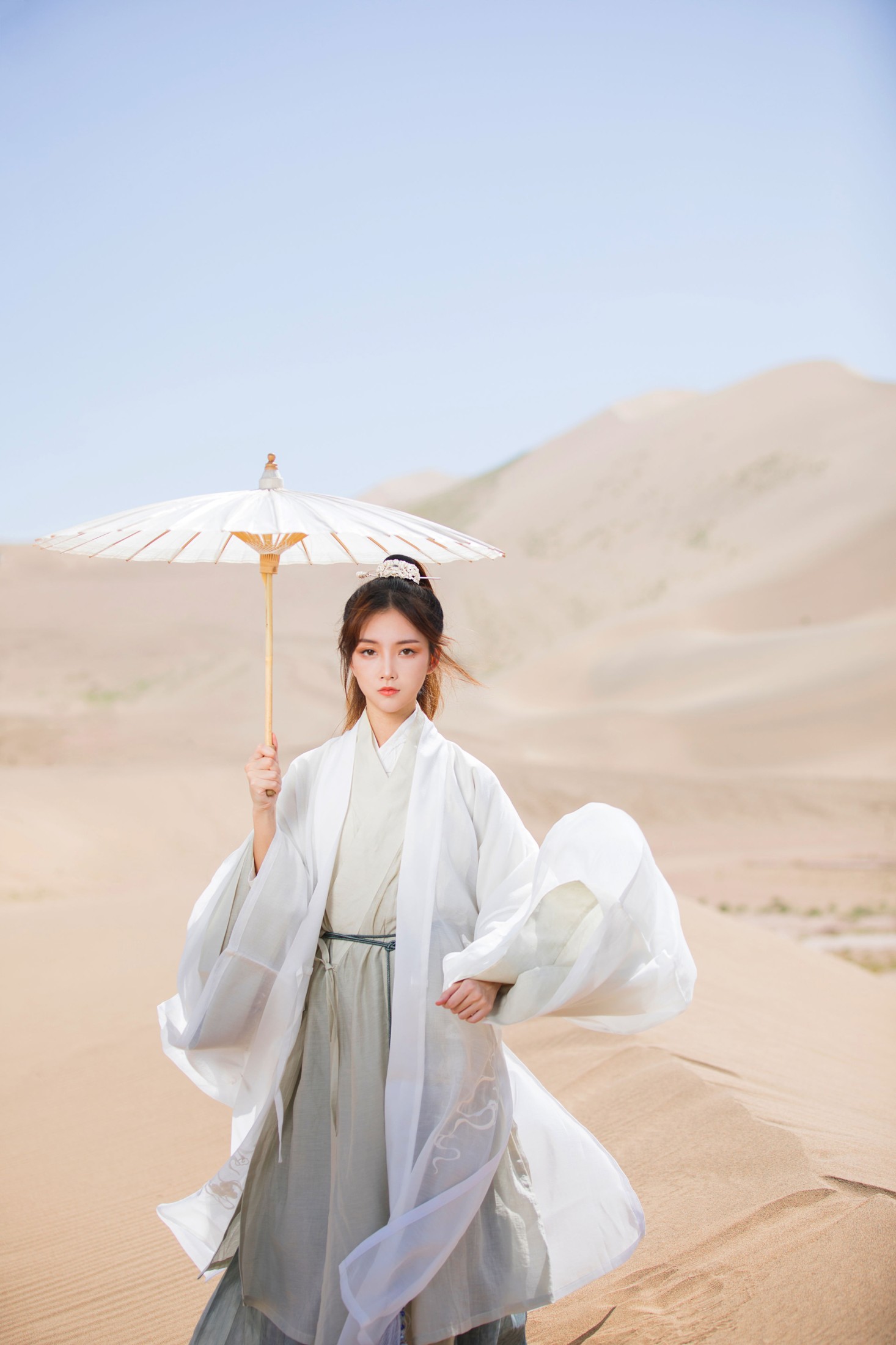 徐十七嘛 – 《大漠孤烟》[20P]