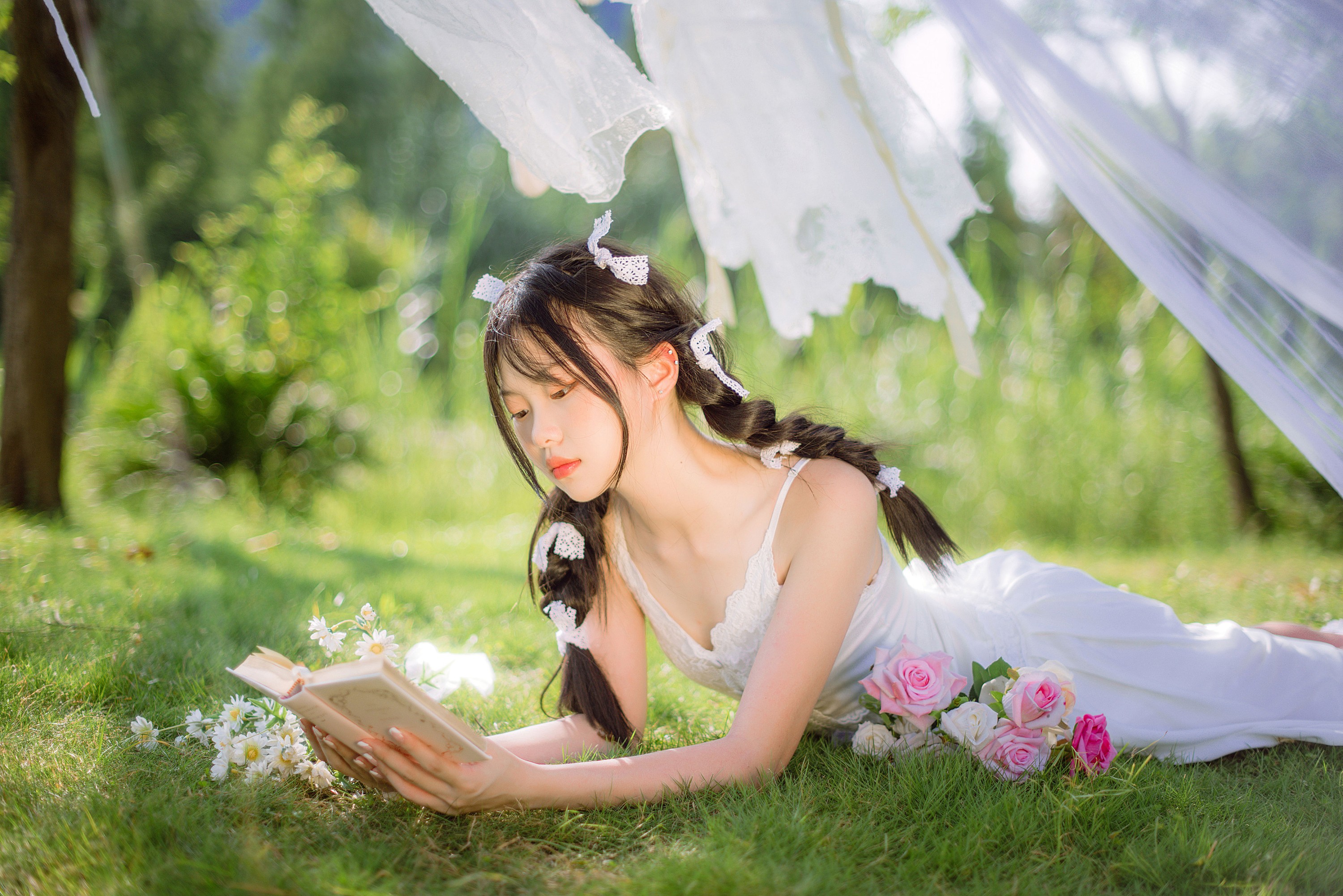 哇咔吉吉 – 《微风吹过裙摆》[44P]