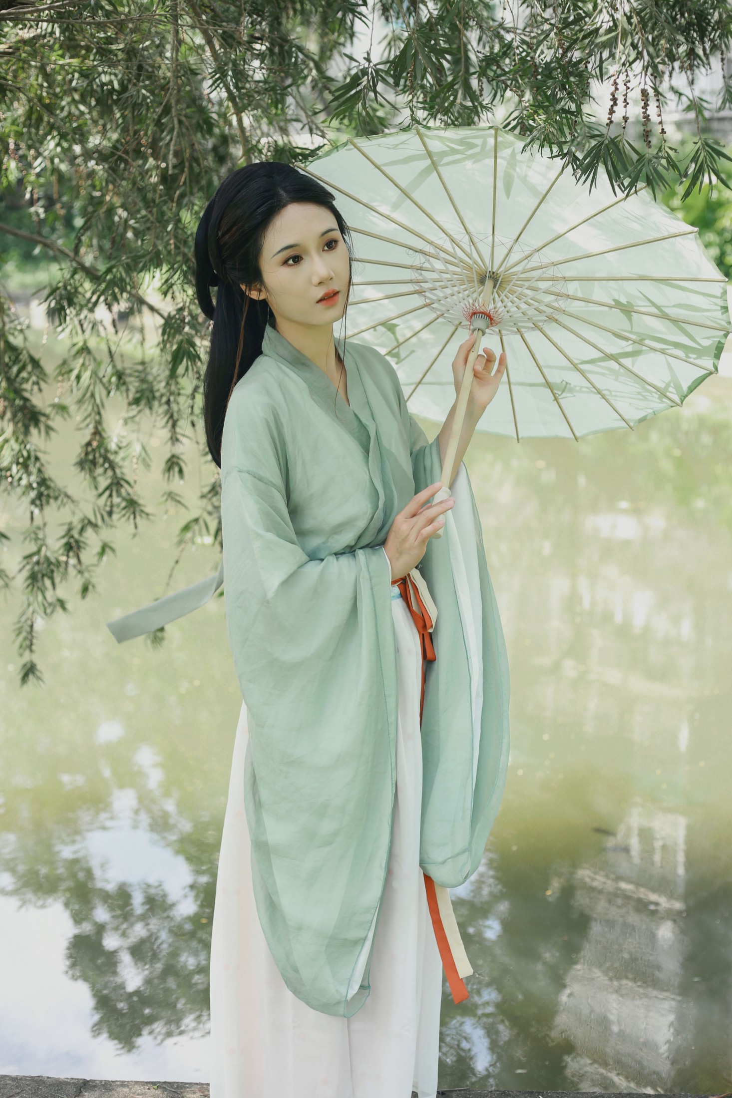 蓝舍予 – 《微风青绿》[26P]