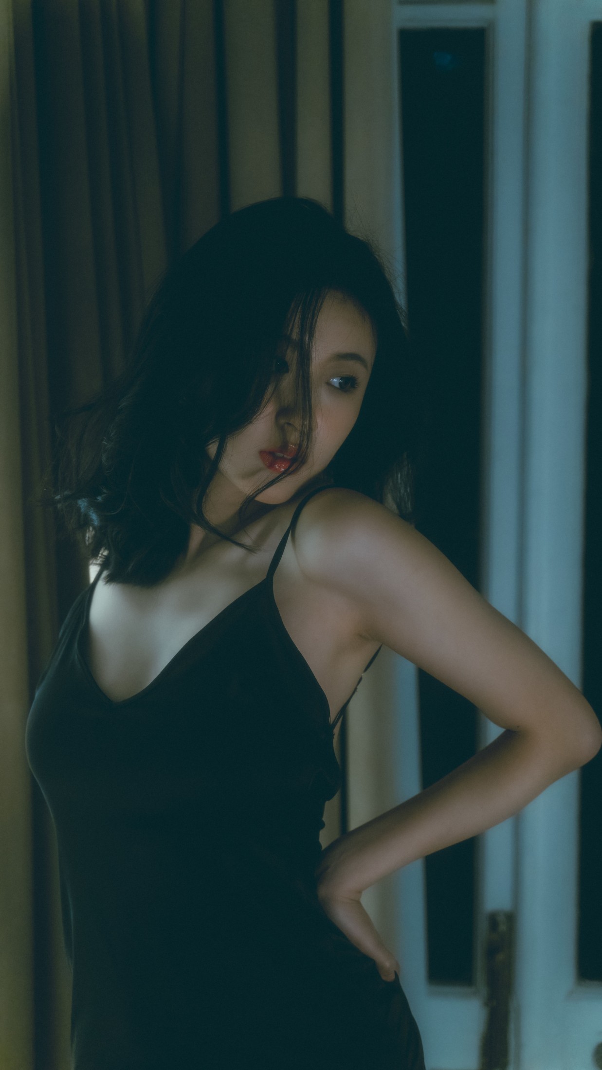 阿紫 – 《孤单》[33P]