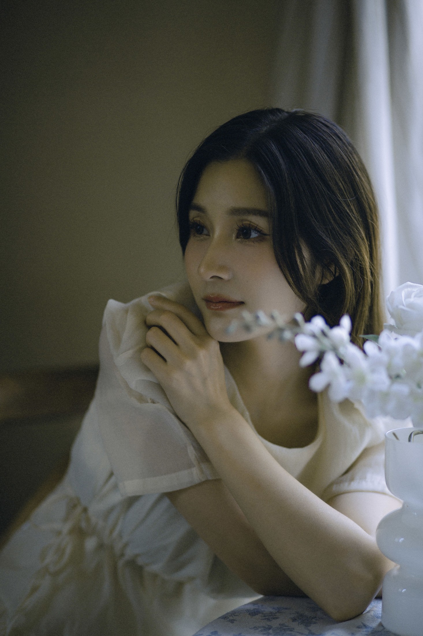 张岁岁 – 《消磨时光》[20P]