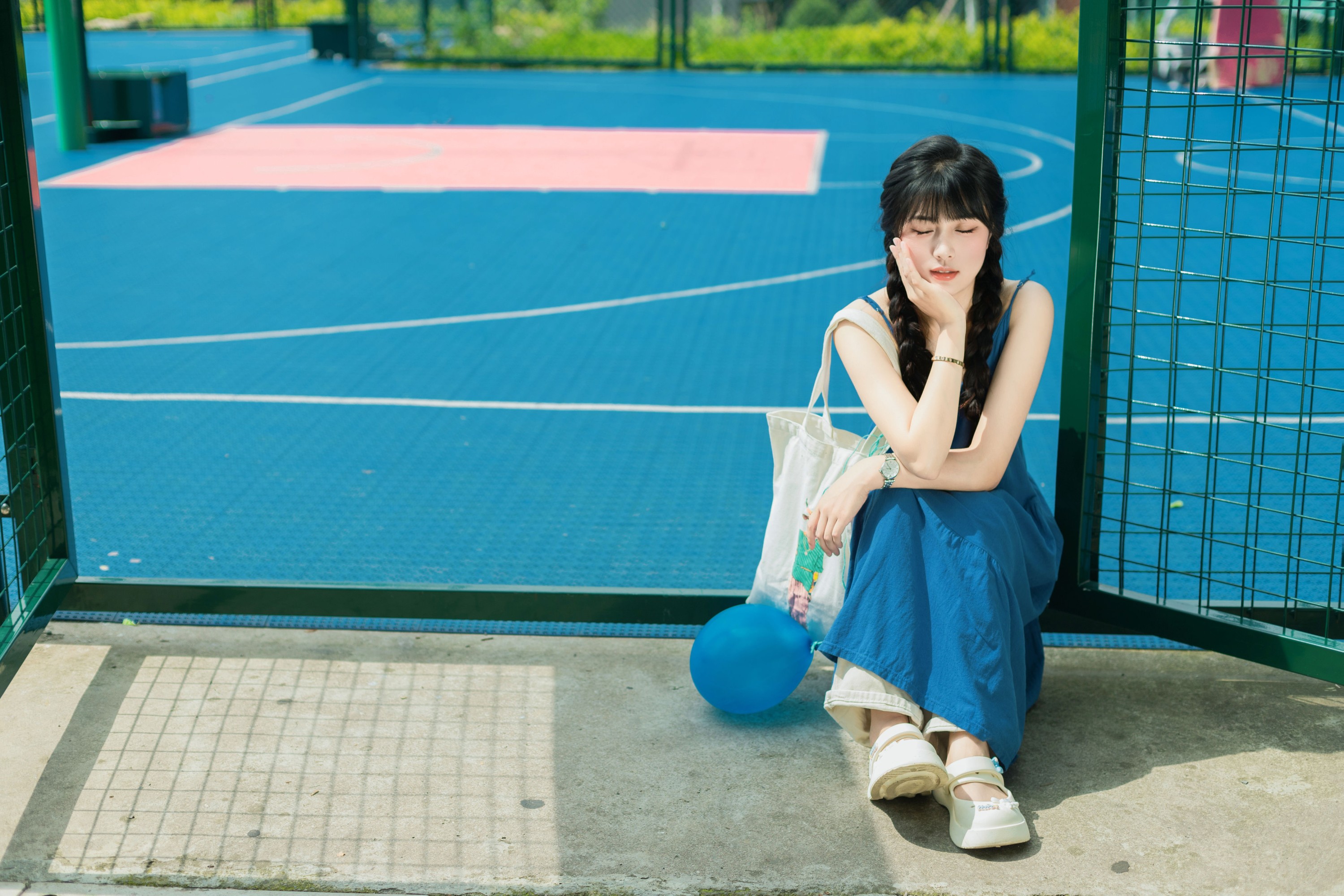 Huih – 《蓝色梦想之旅》[30P]