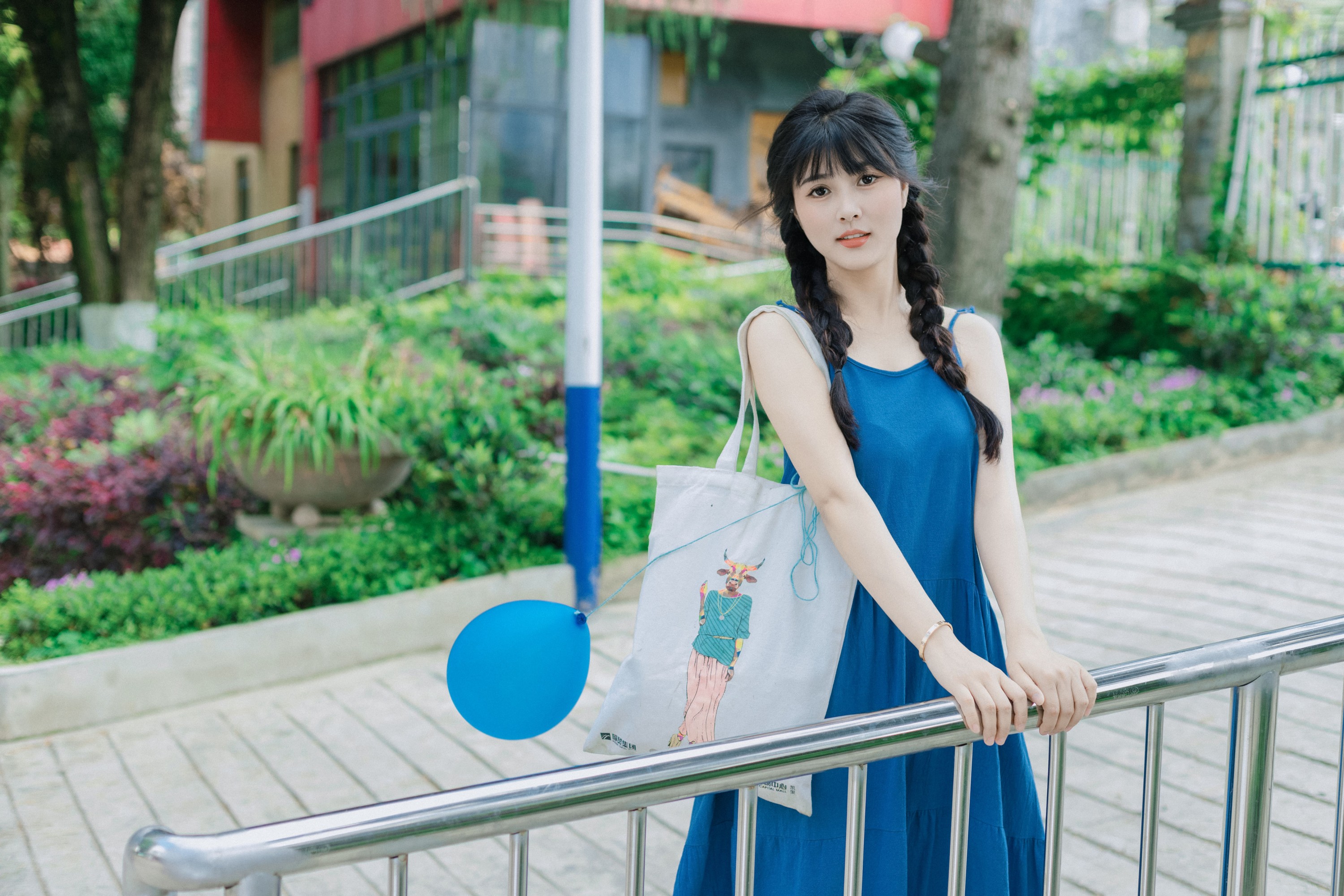 Huih – 《蓝色梦想之旅》[30P]