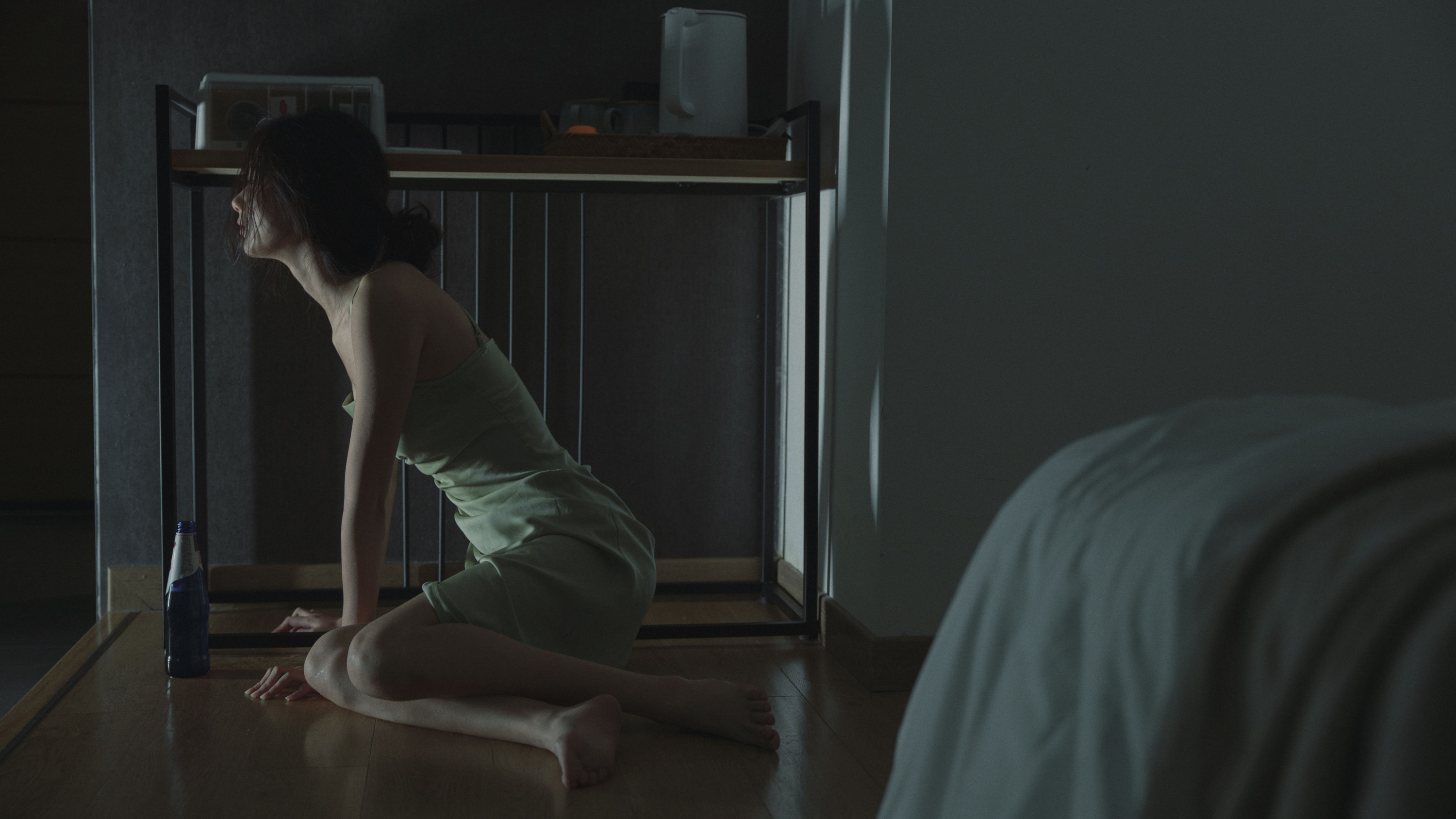 姜姜 – 《我想演一场不喊停的电影》[25P]