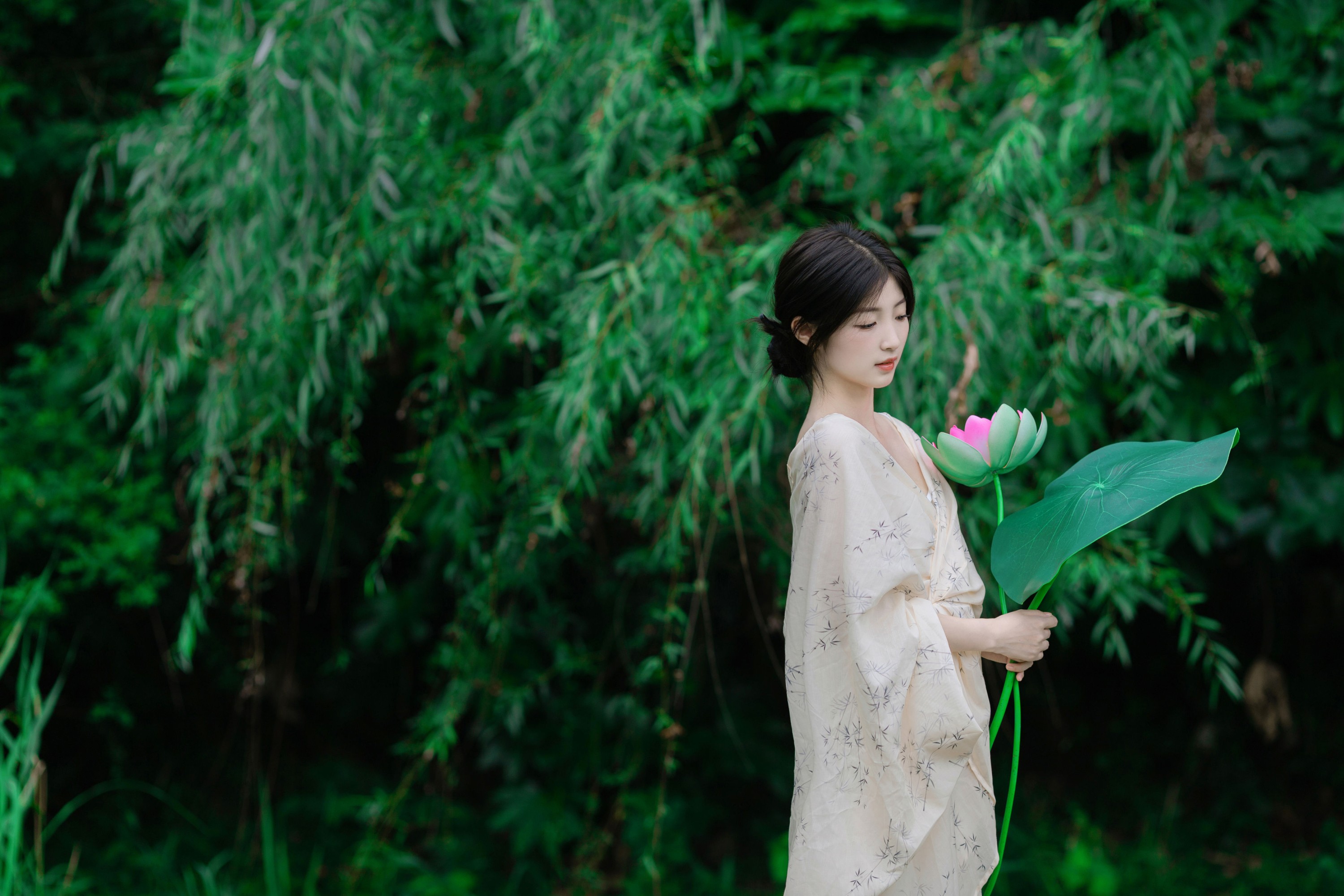 MMAN – 《藕花深处》[26P]