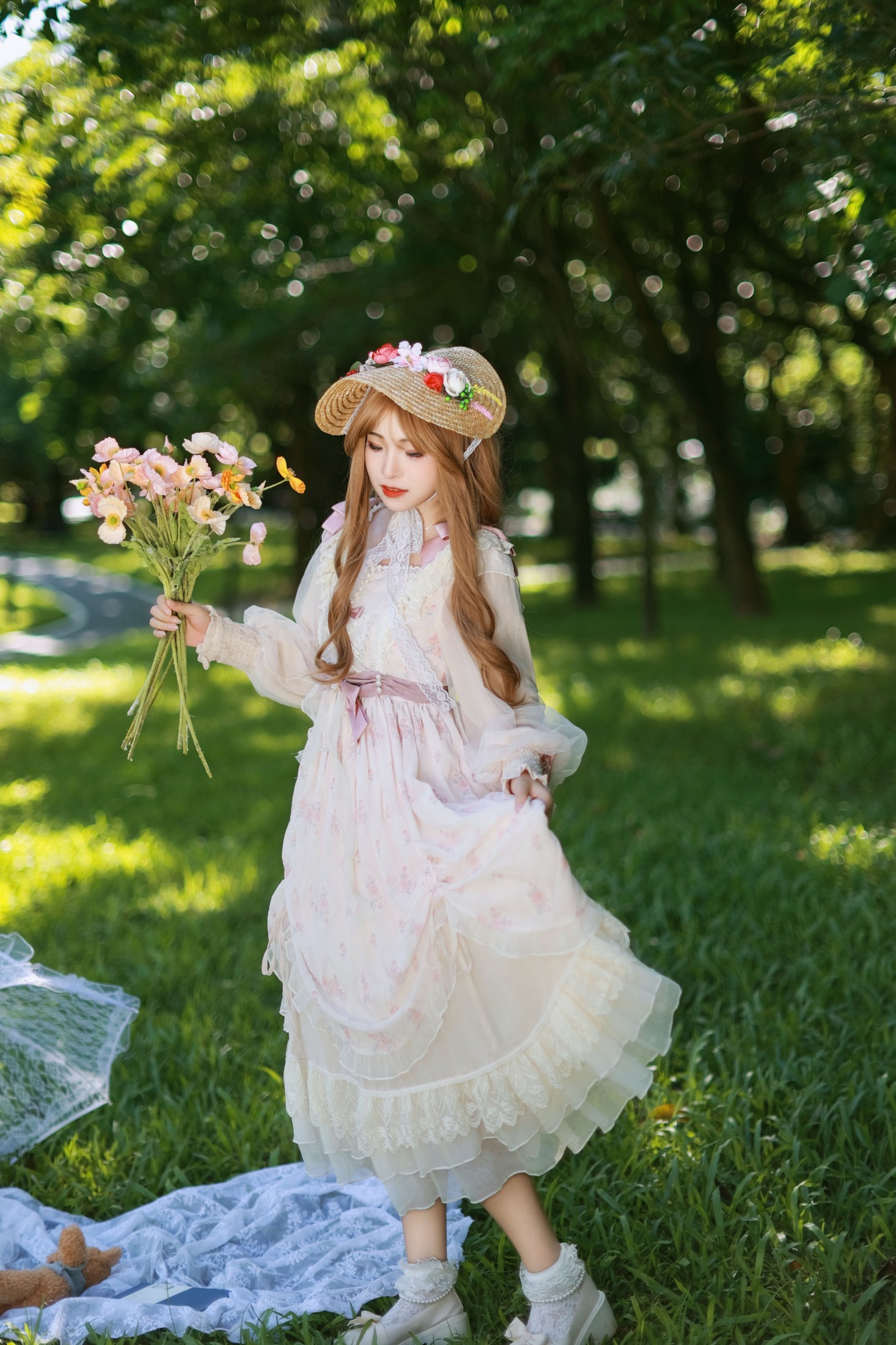 突突eiko___ – 《情迷洛丽塔》[27P]