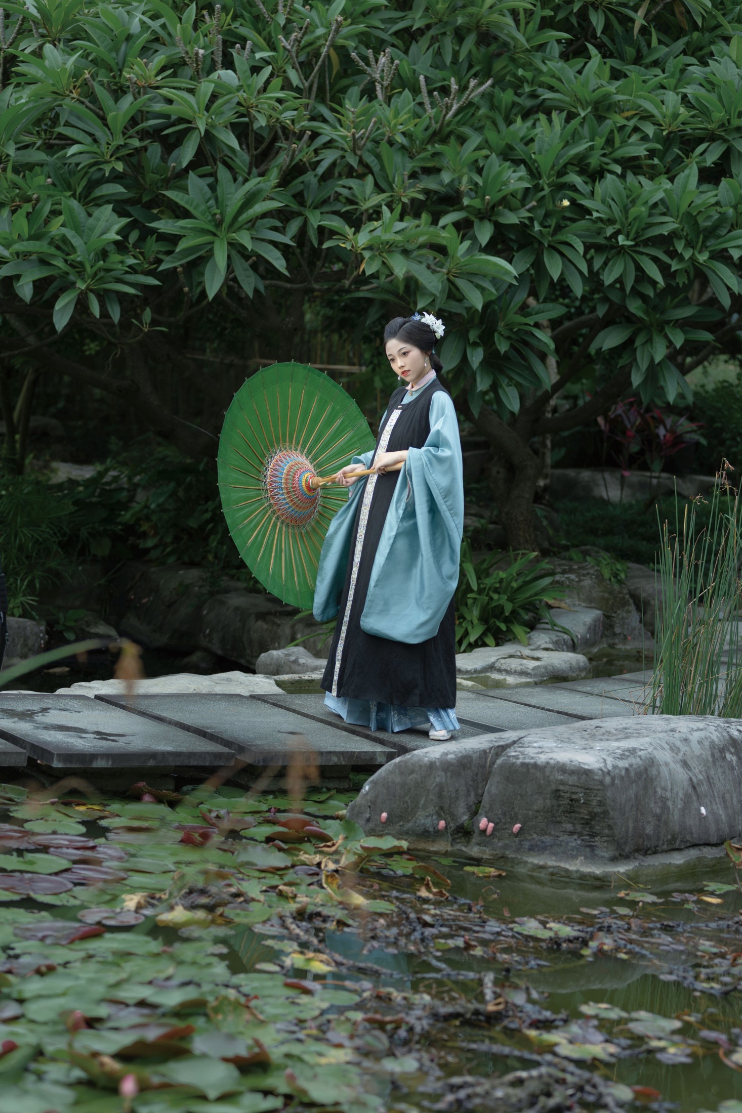 谨陬捌 – 《秋灯琐忆》[40P]