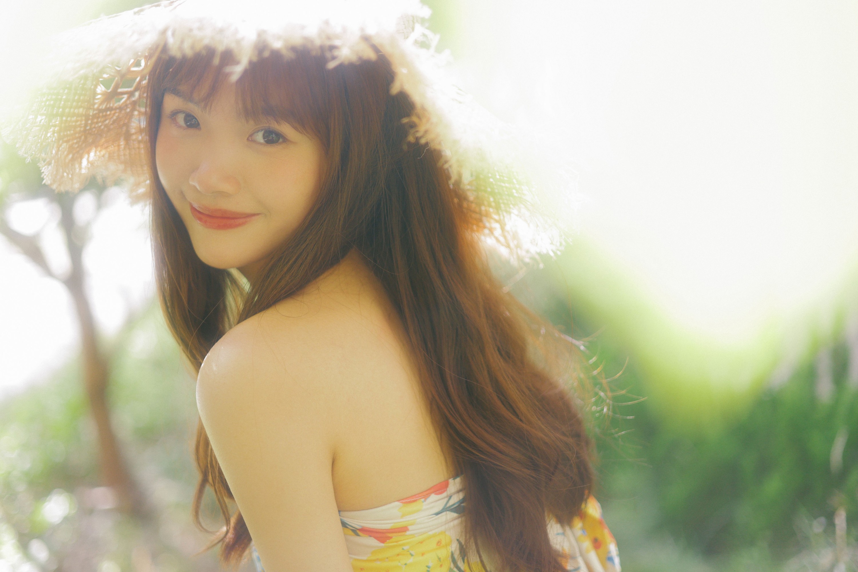 文仔 – 《风和我都是自由的》[49P]